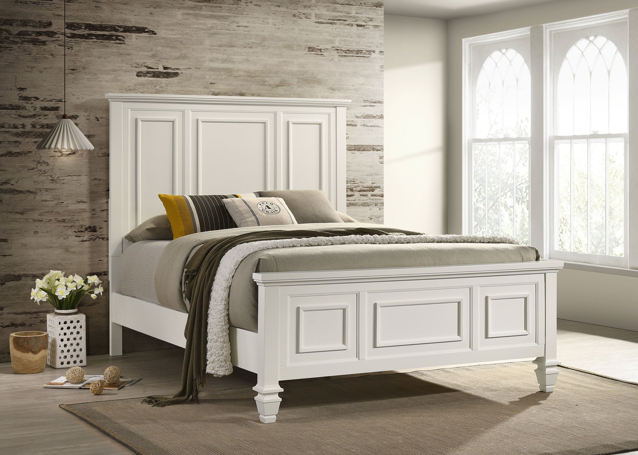 Sandy Beach 63-inch California King Panel Bed Cream White