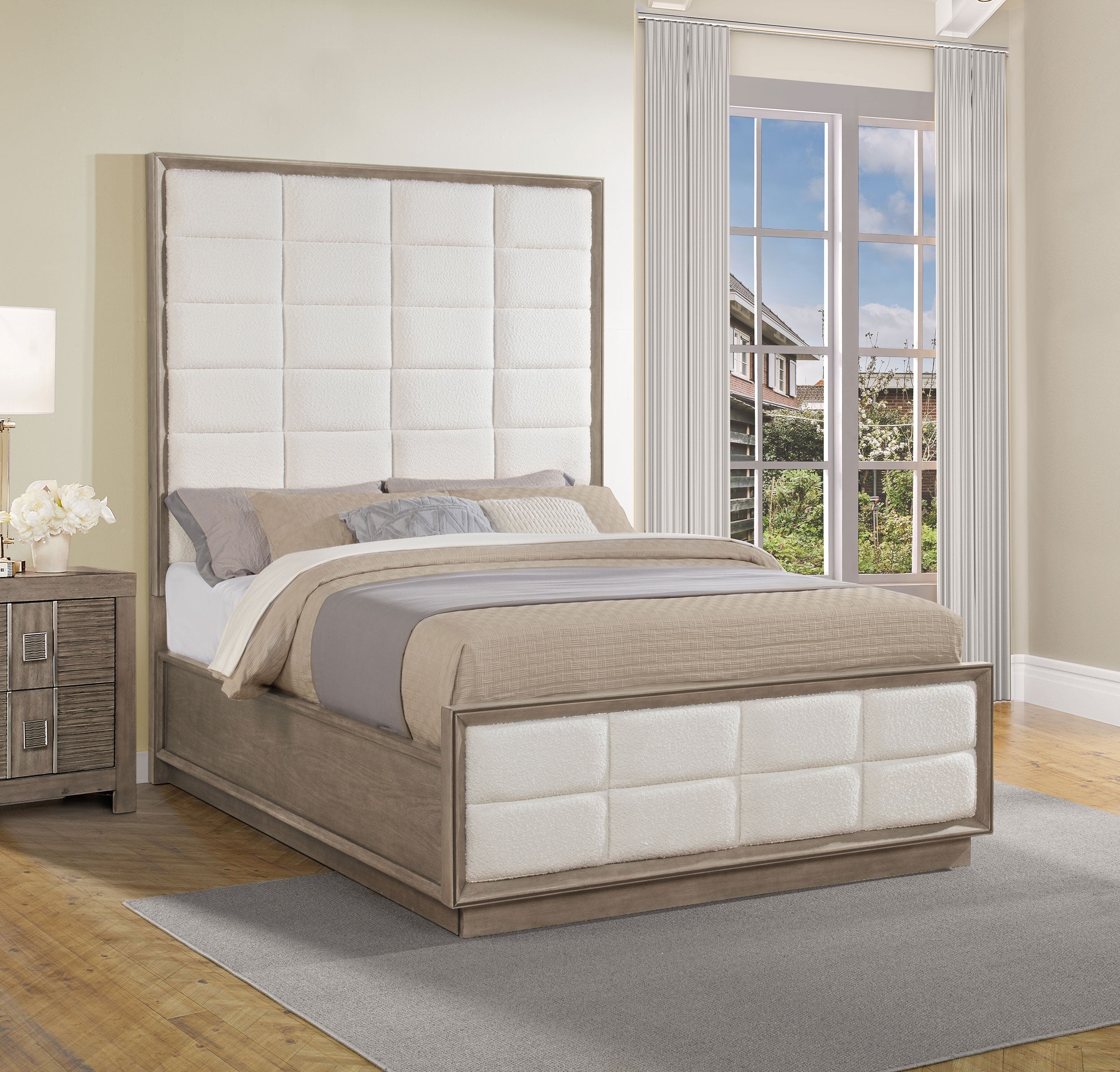 Durango 77-inch California King Panel Bed Smoked Peppercorn