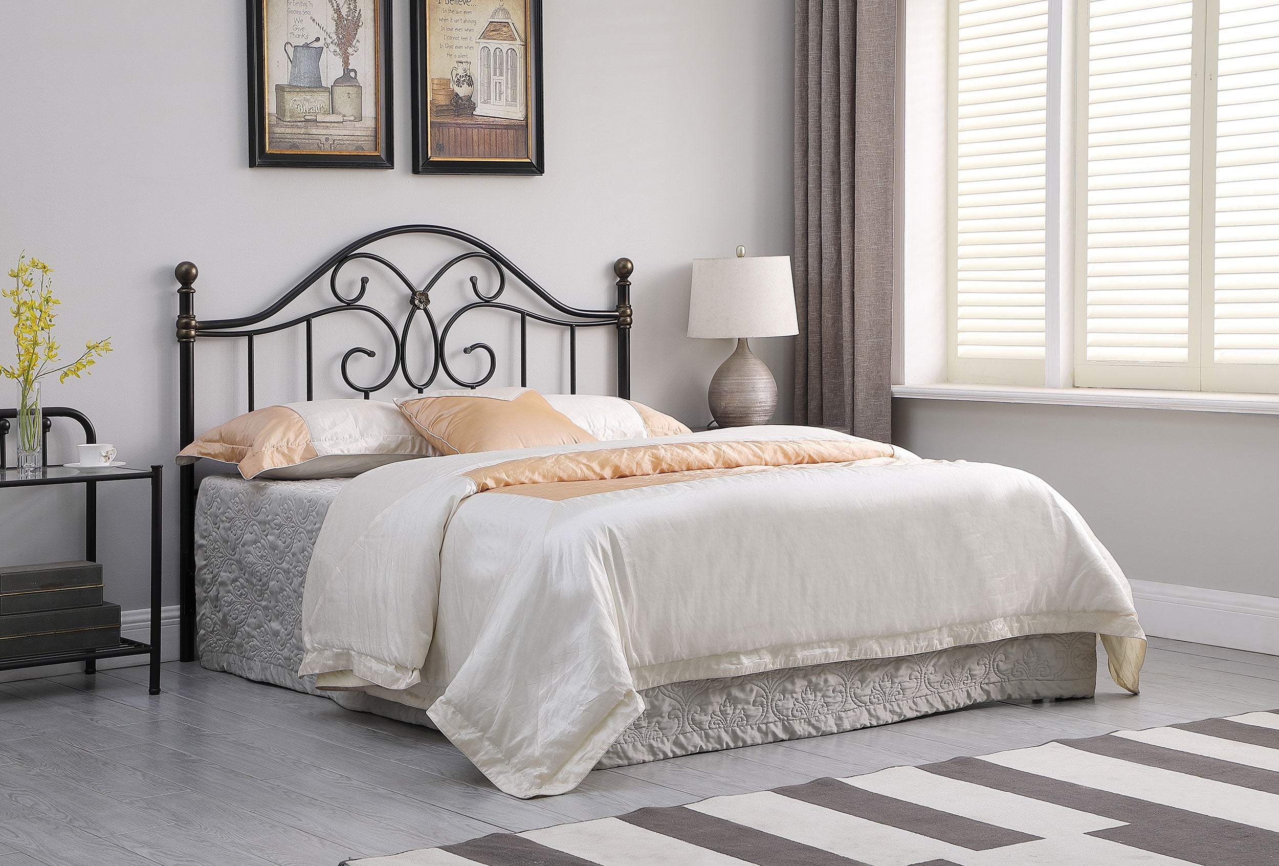 Bailey / Full Metal Headboard Black and Bronze