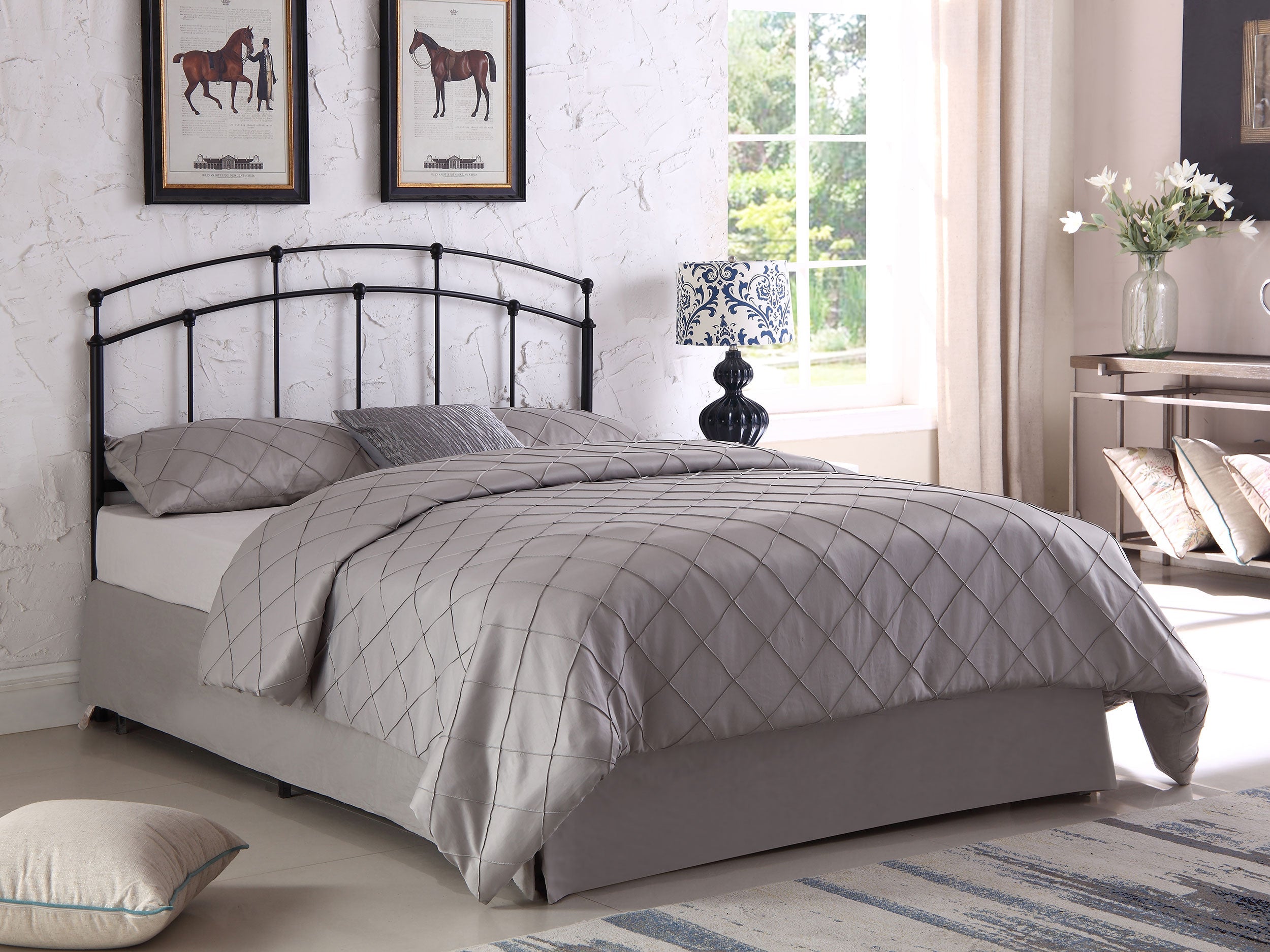 Bryant / Full Metal Arched Headboard Black