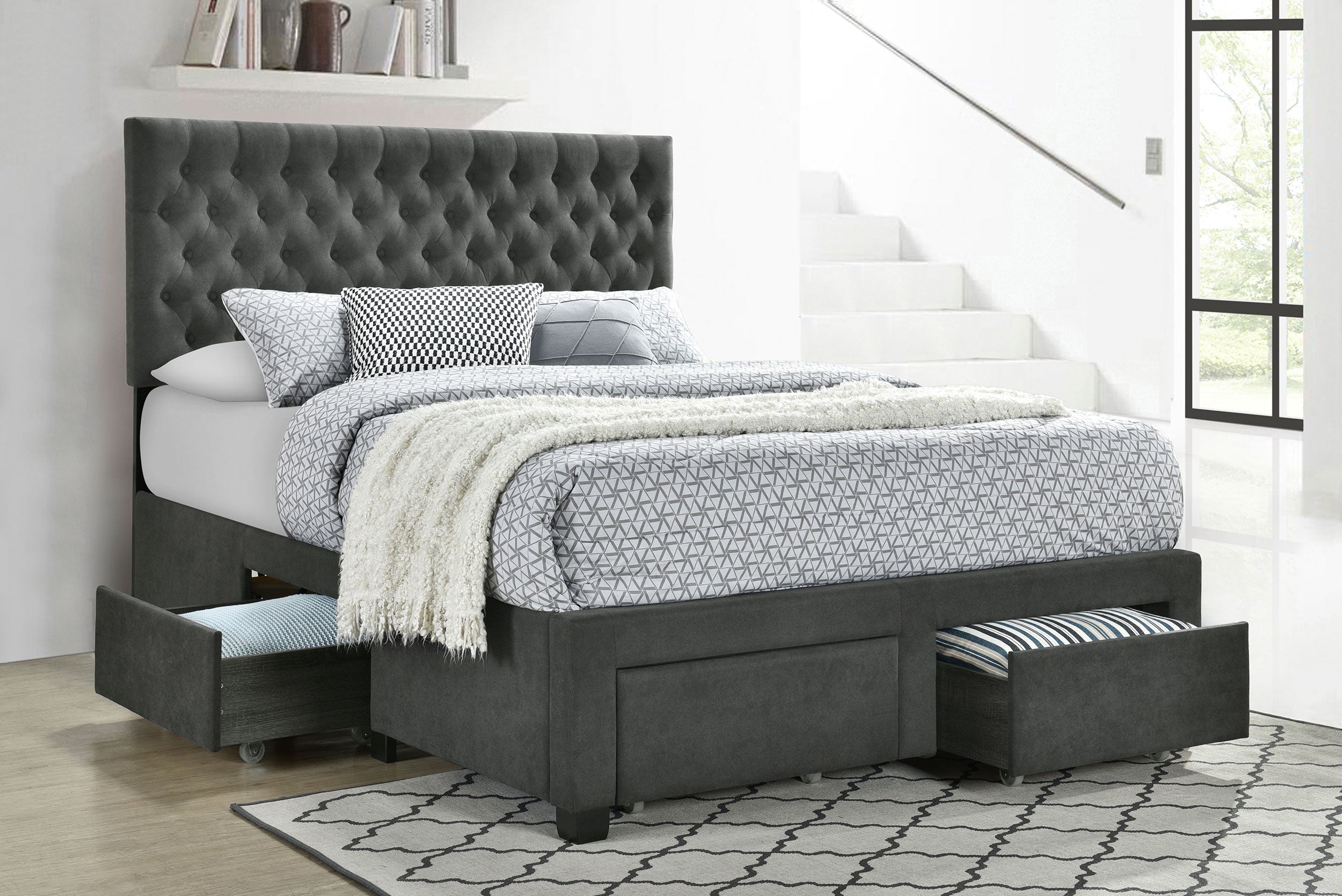 Soledad Upholstered Storage Bed Light Grey