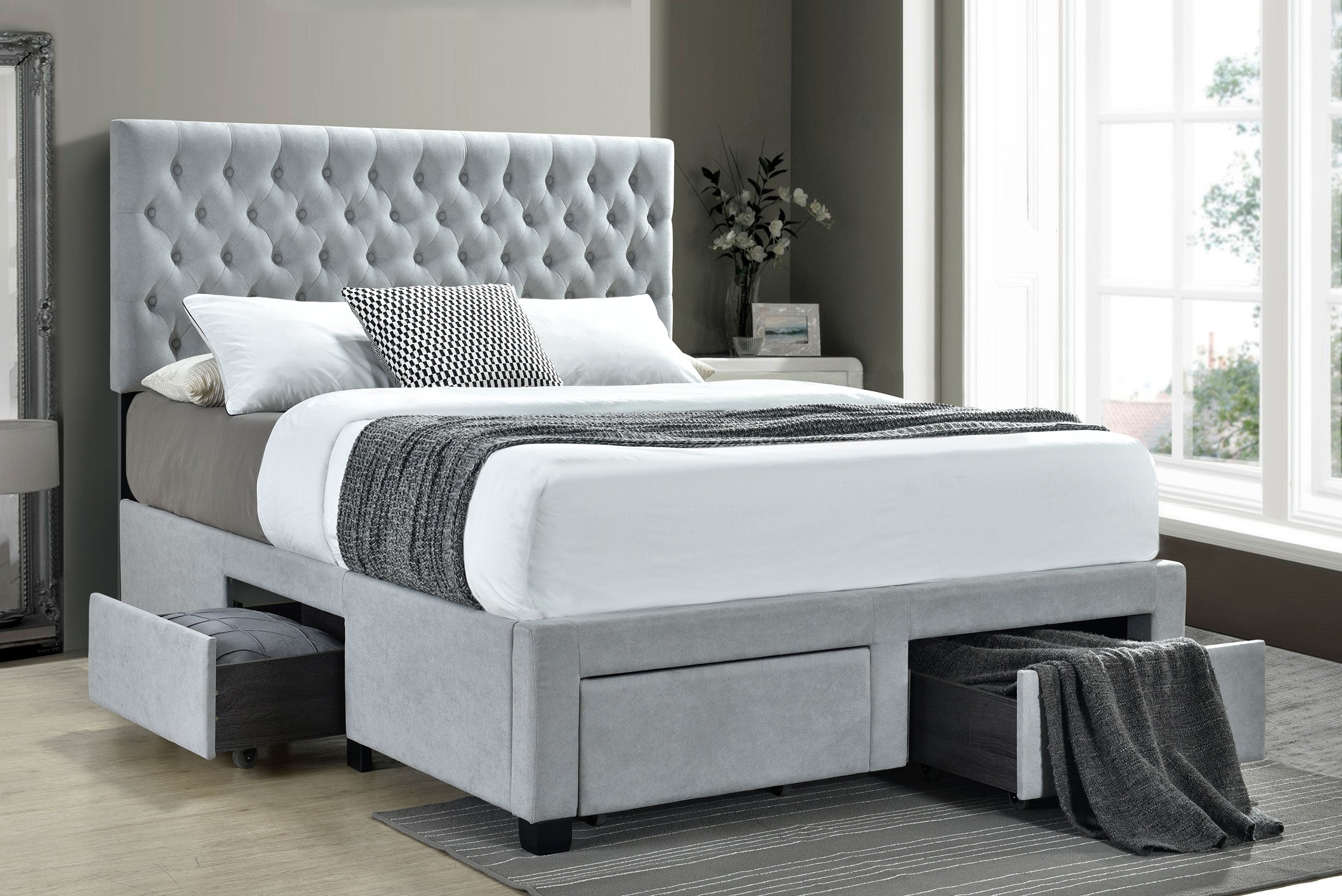 Soledad Upholstered Storage Bed Light Grey