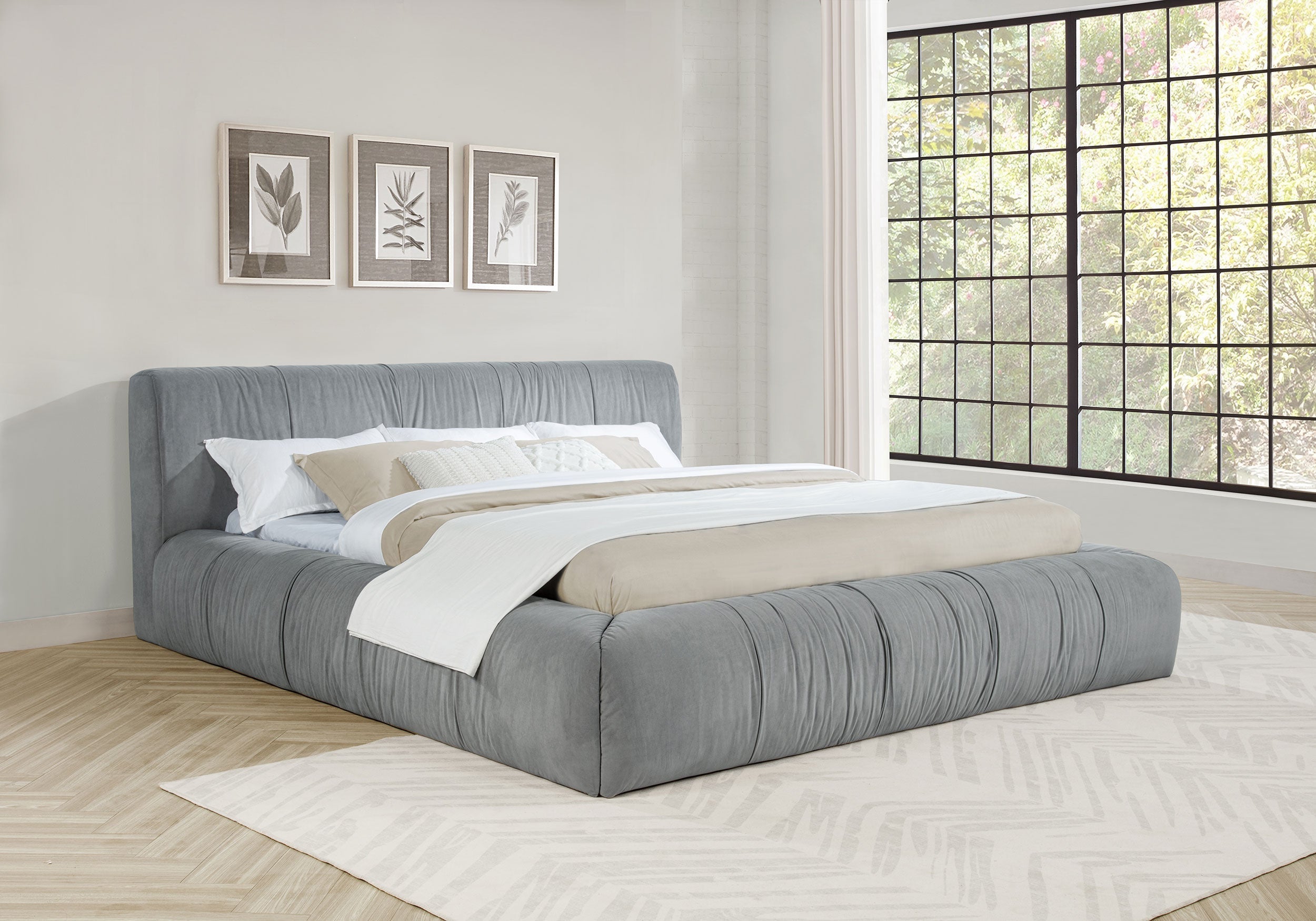 Wilshire Upholstered California King Platform Bed Grey