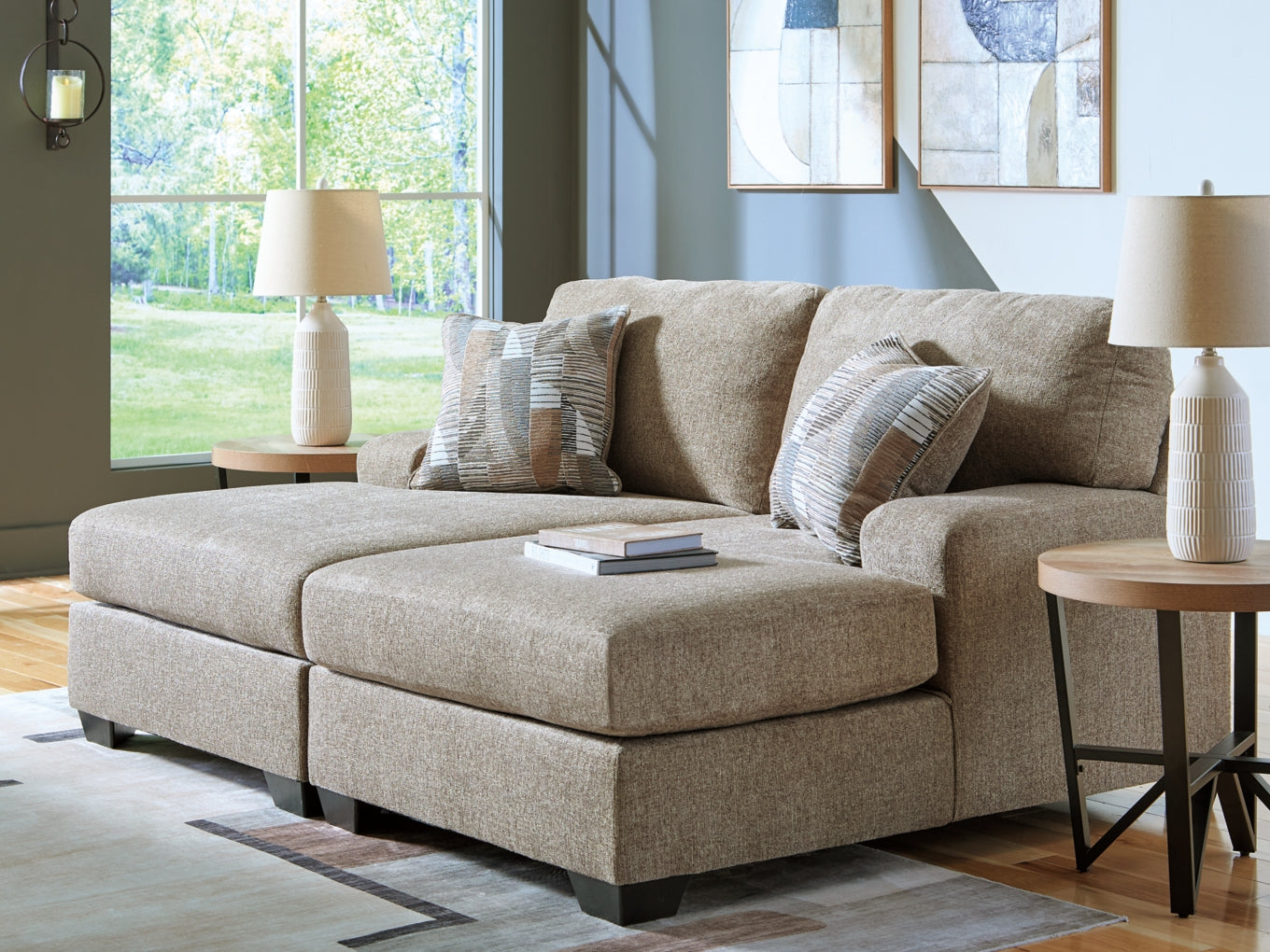 Newellen 2-Piece Super Chaise Loveseat