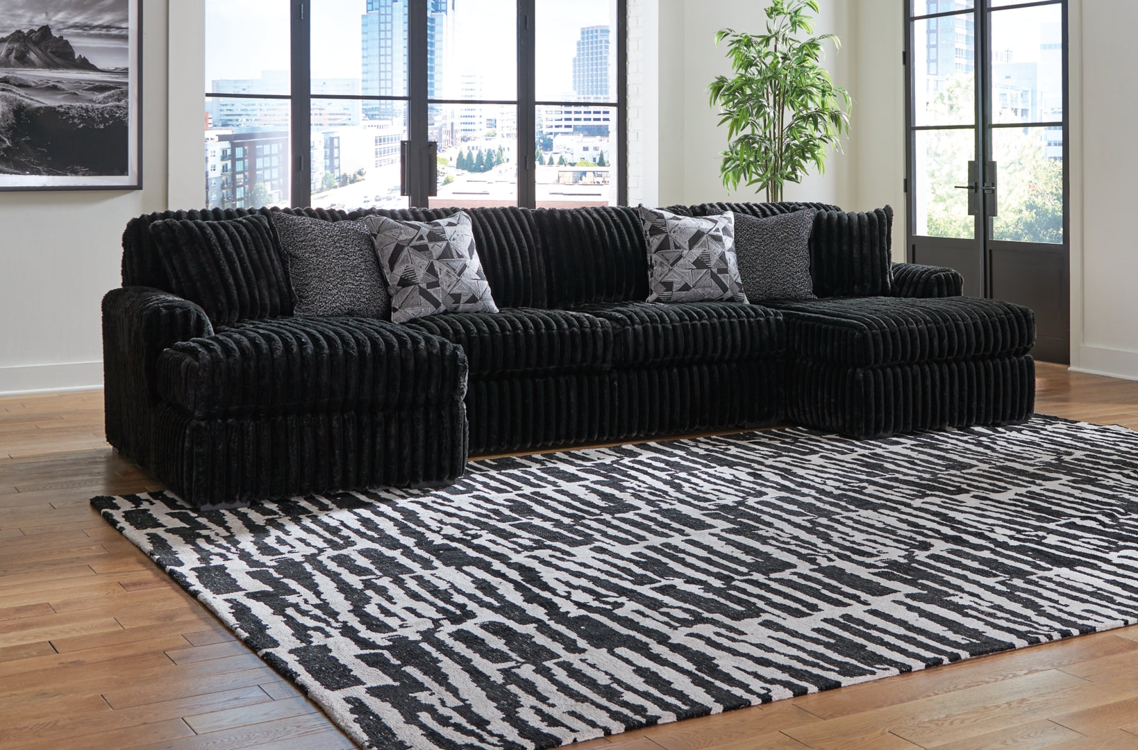 Midnight-Madness 2-Piece black Sectional Sofa with Chaise