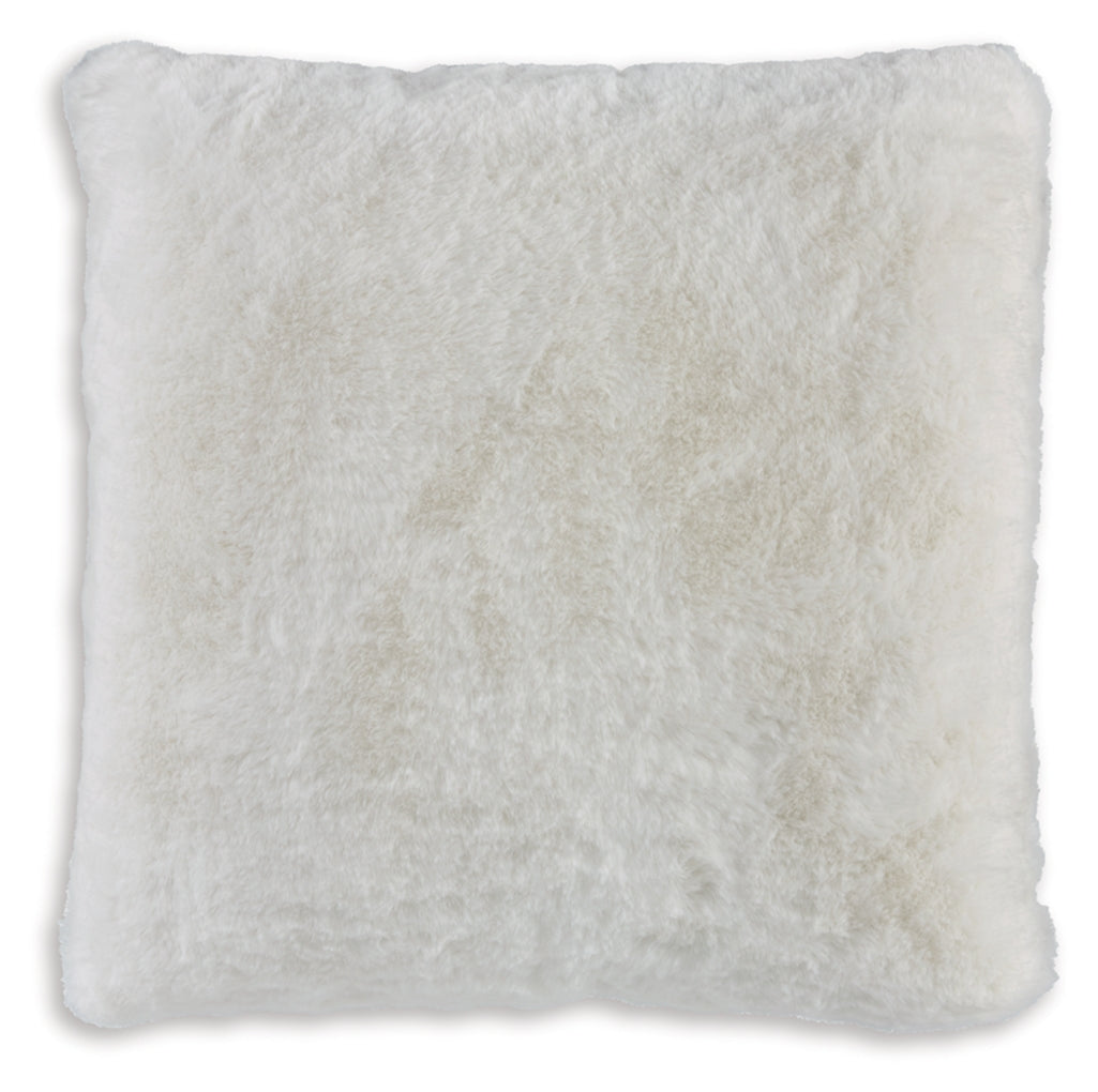 Gariland Pillow