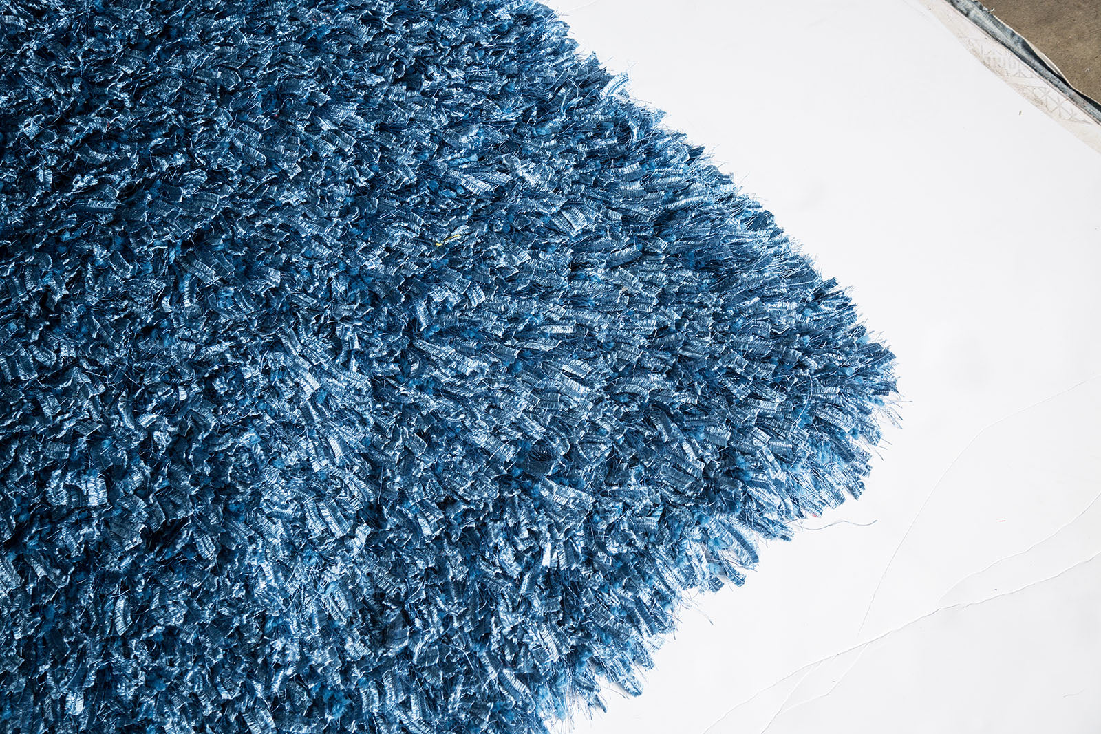 Annmarie Blue 5' X 8' Area Rug