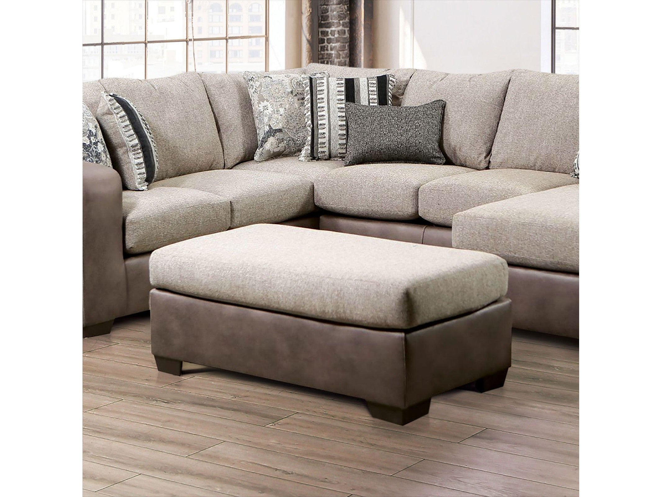 Ashenweald Brown/Light Brown Ottoman