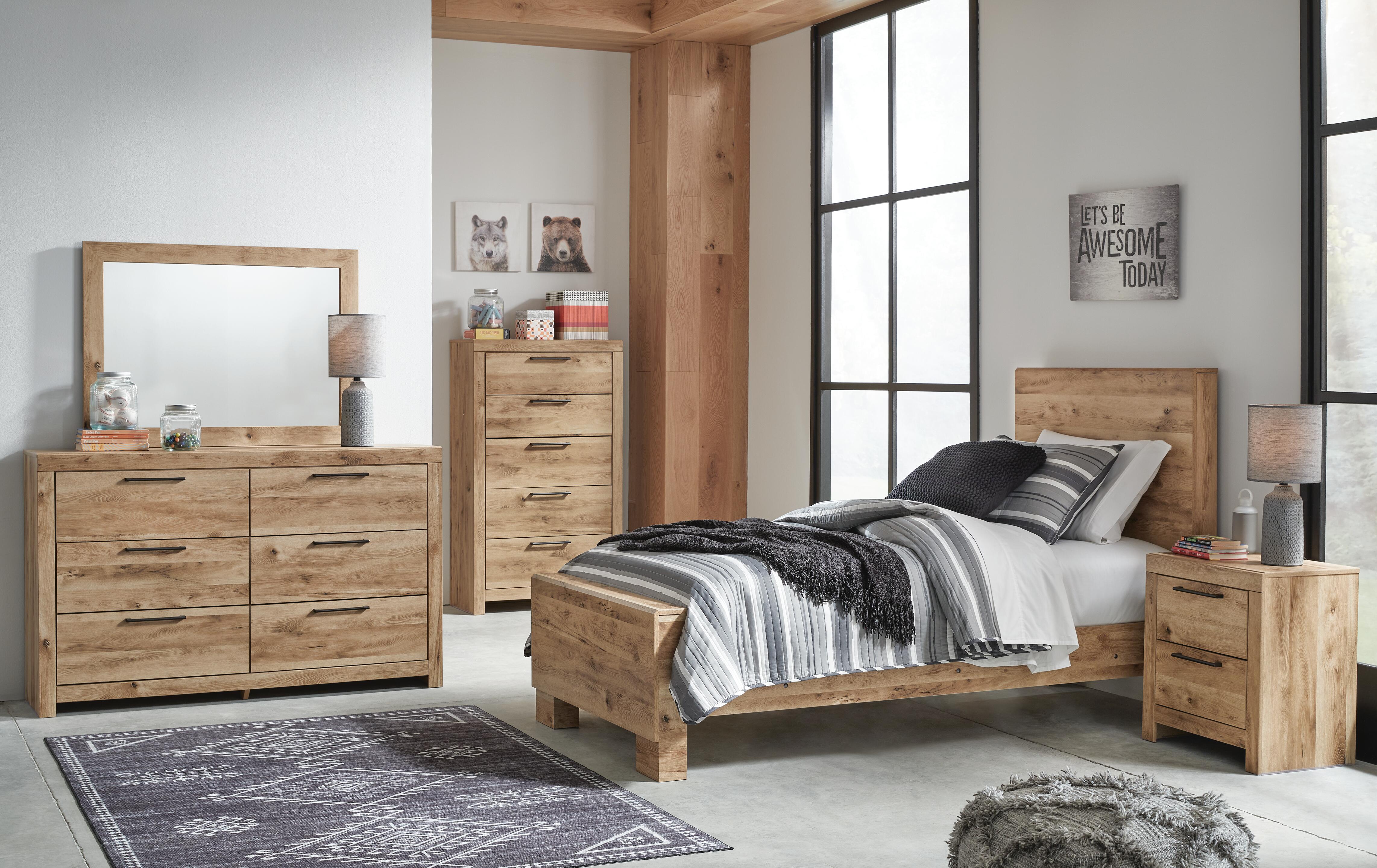 Hyanna Panel Bed Bedroom Set