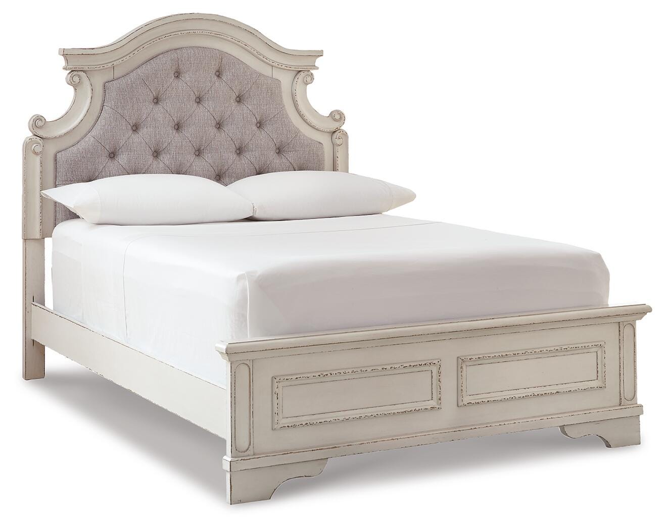 Realyn Panel Bed