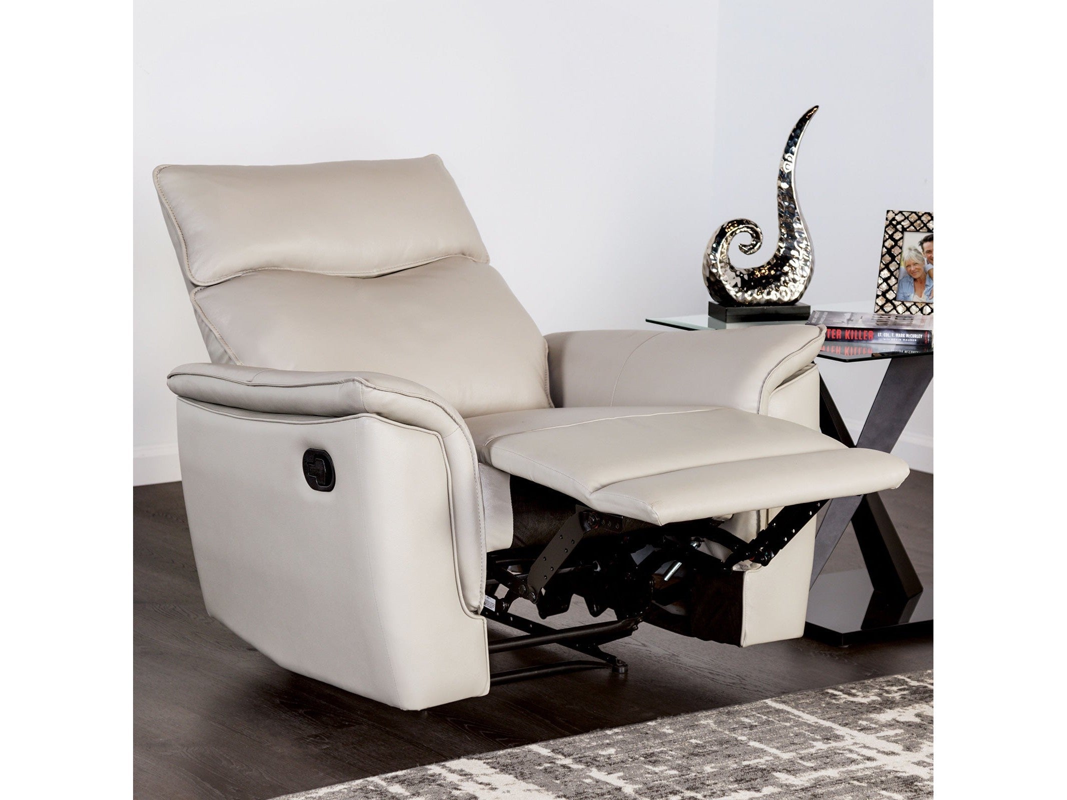 Bienne Taupe Recliner