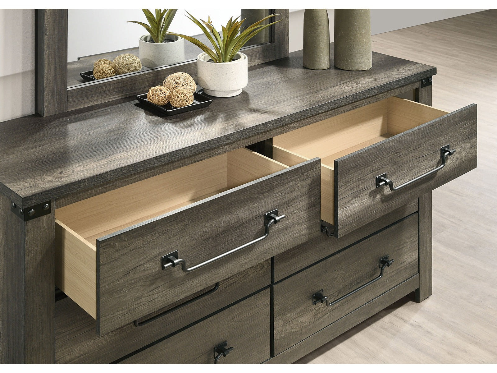 Britonale Gray Dresser