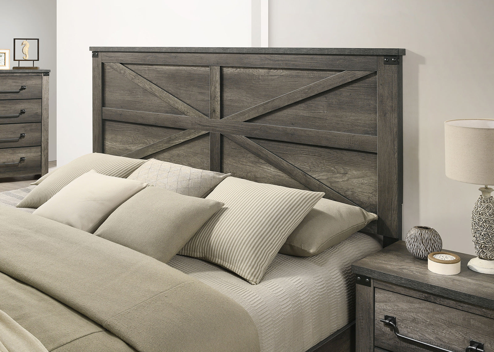 Britonale Gray Eastern King Bed
