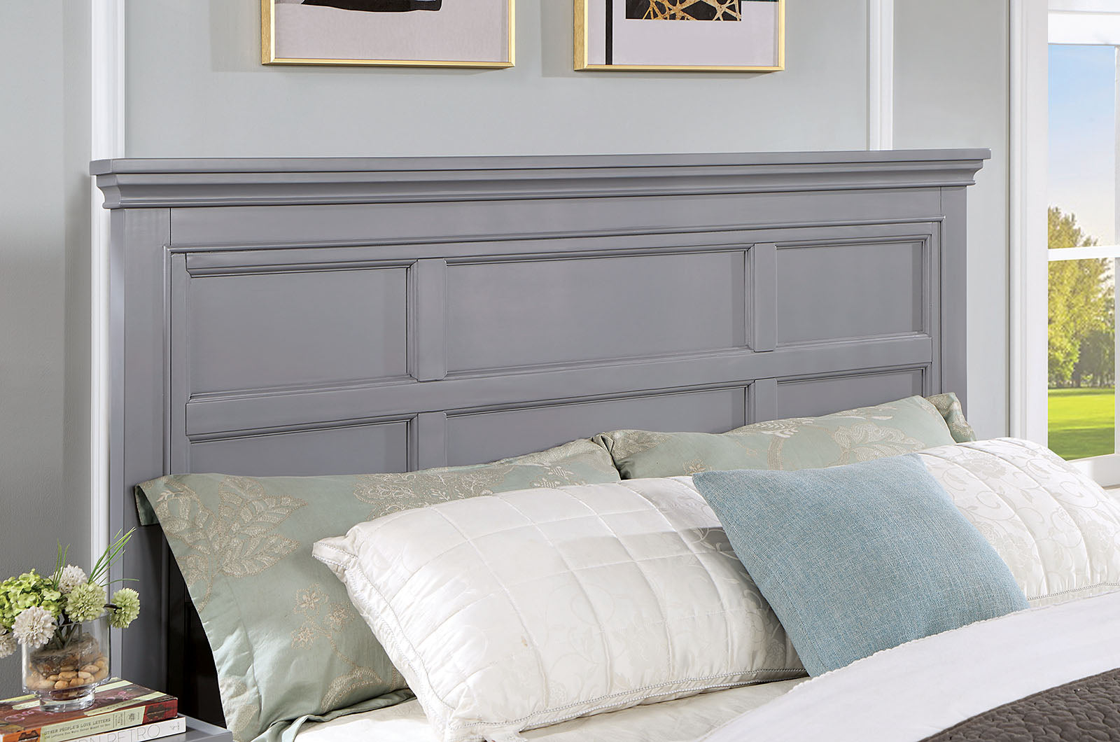 Castlile Gray 5 Pc. Queen Bedroom Set w/ 2NS