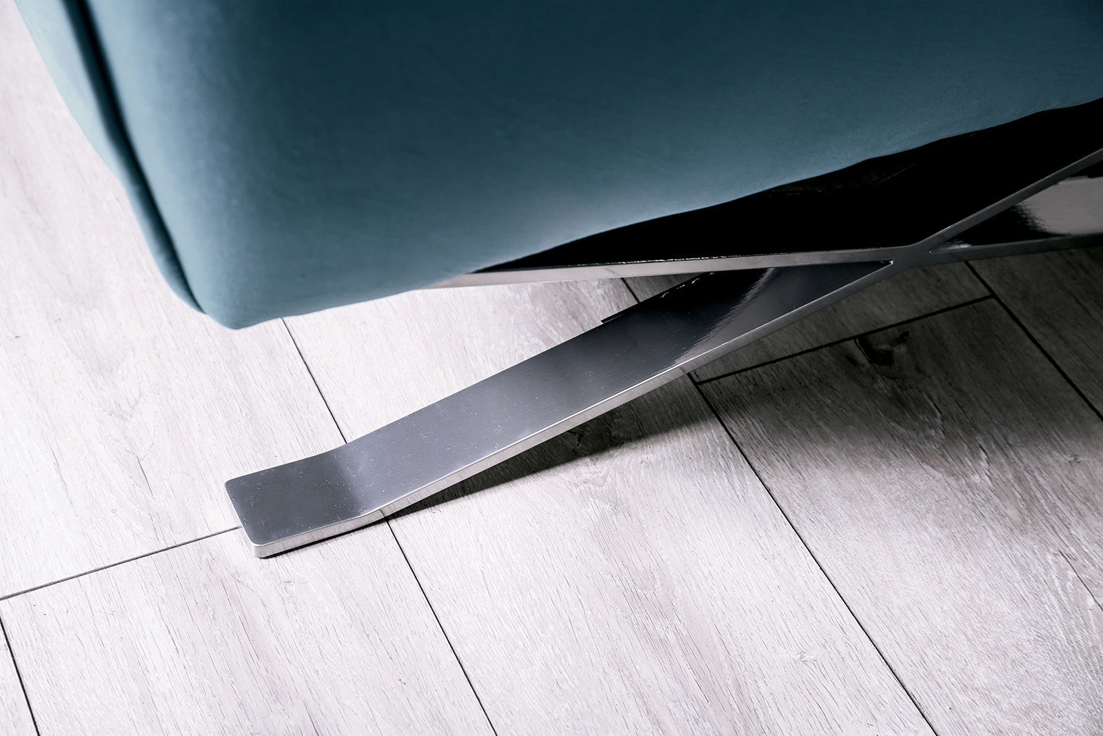 Civellutino Teal Chair