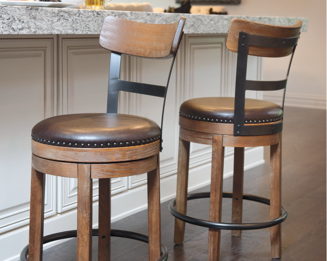 Pinnadel Upholstered Swivel Barstool