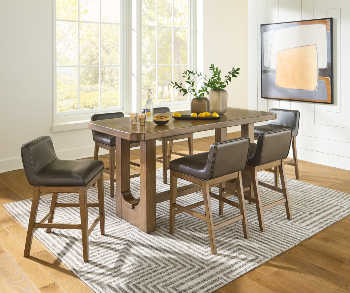 Cabalynn Dining Set (Up to 8 Chairs)