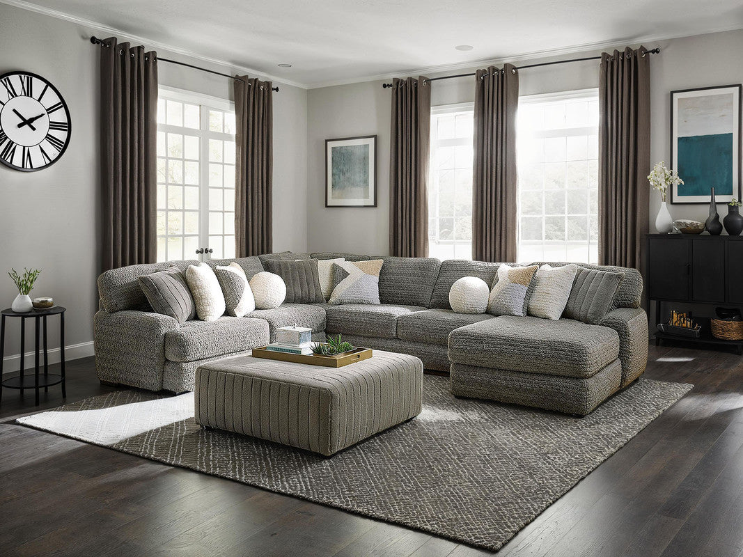 Elmhurst Charcoal U-shaped Sectional