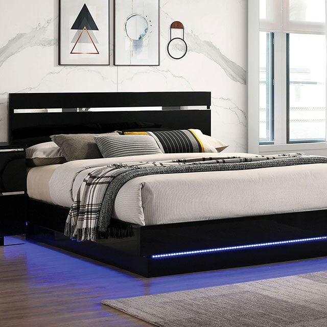 Erlach Black & Chrome Cal. King Panel Bed