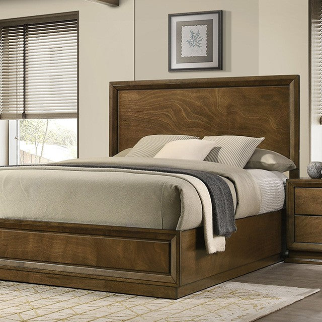Kirkham Walnut Queen 4 Piece Bedroom Set