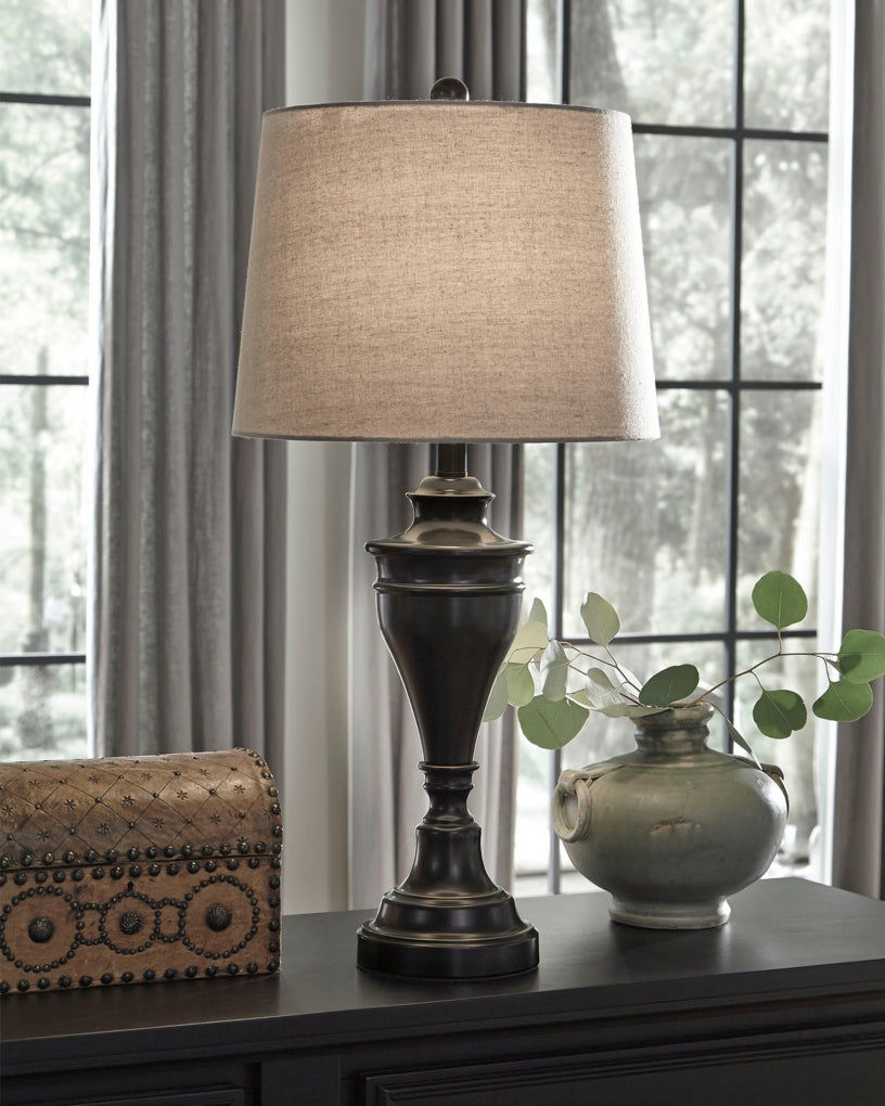Darlita Metal Table Lamp