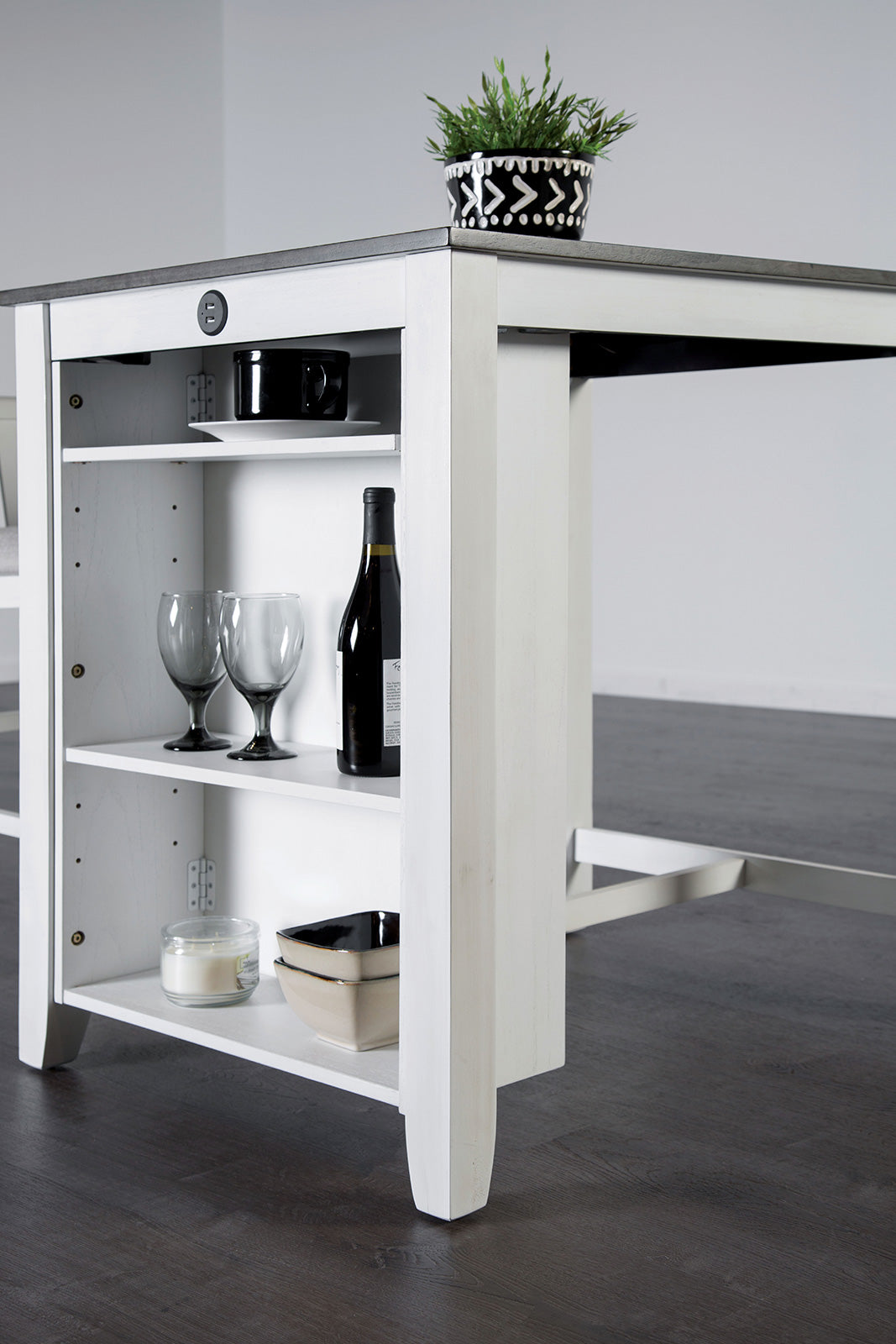Lescles White/Gray 3 Pc. Counter Height Set