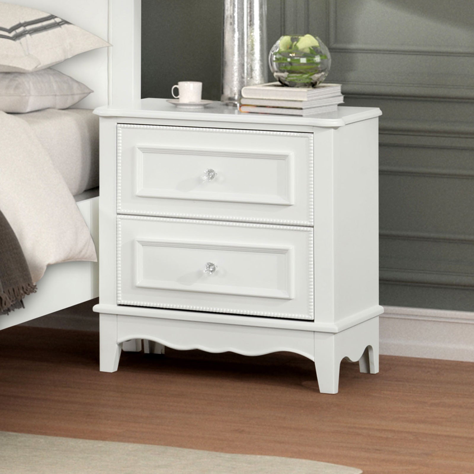 Naucalpan White Twin 5 Piece Bedroom Set w/Chest