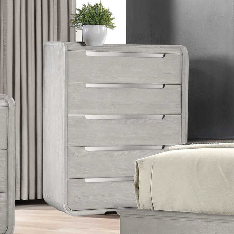 Osterley Light Gray 4 Pc. Queen Bedroom Set
