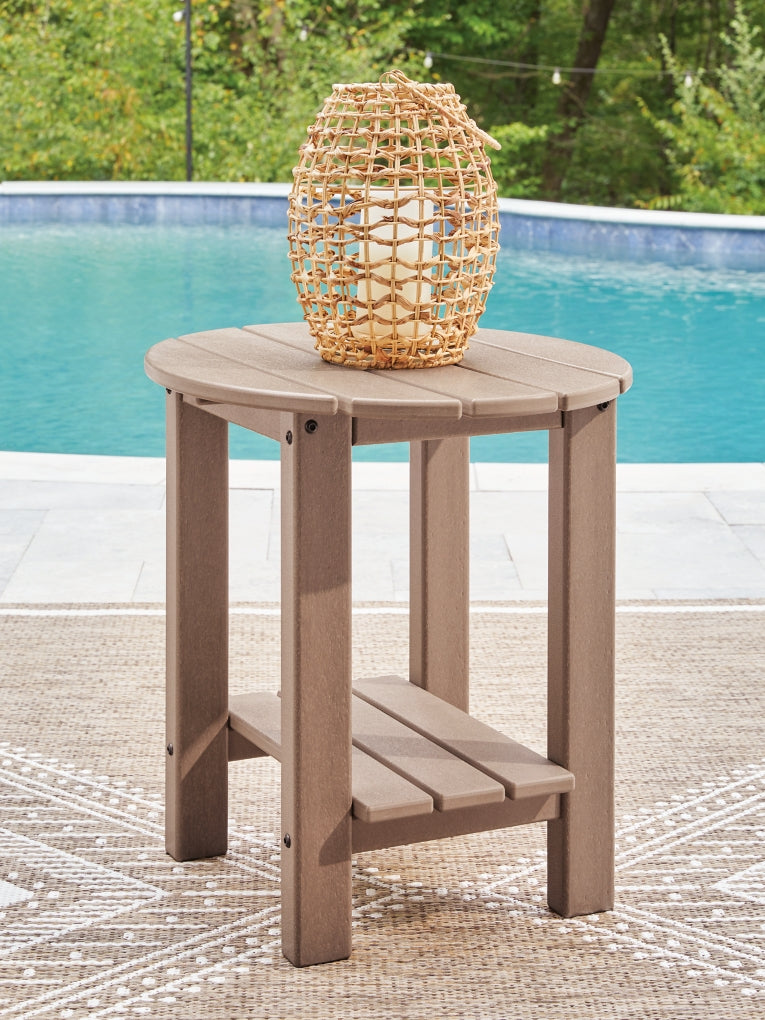 Cliffs Beach Oval End Table