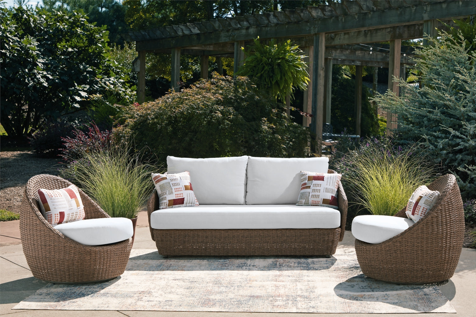Cardiff Beach Love/ Swivel Chairs Set (3/CN)