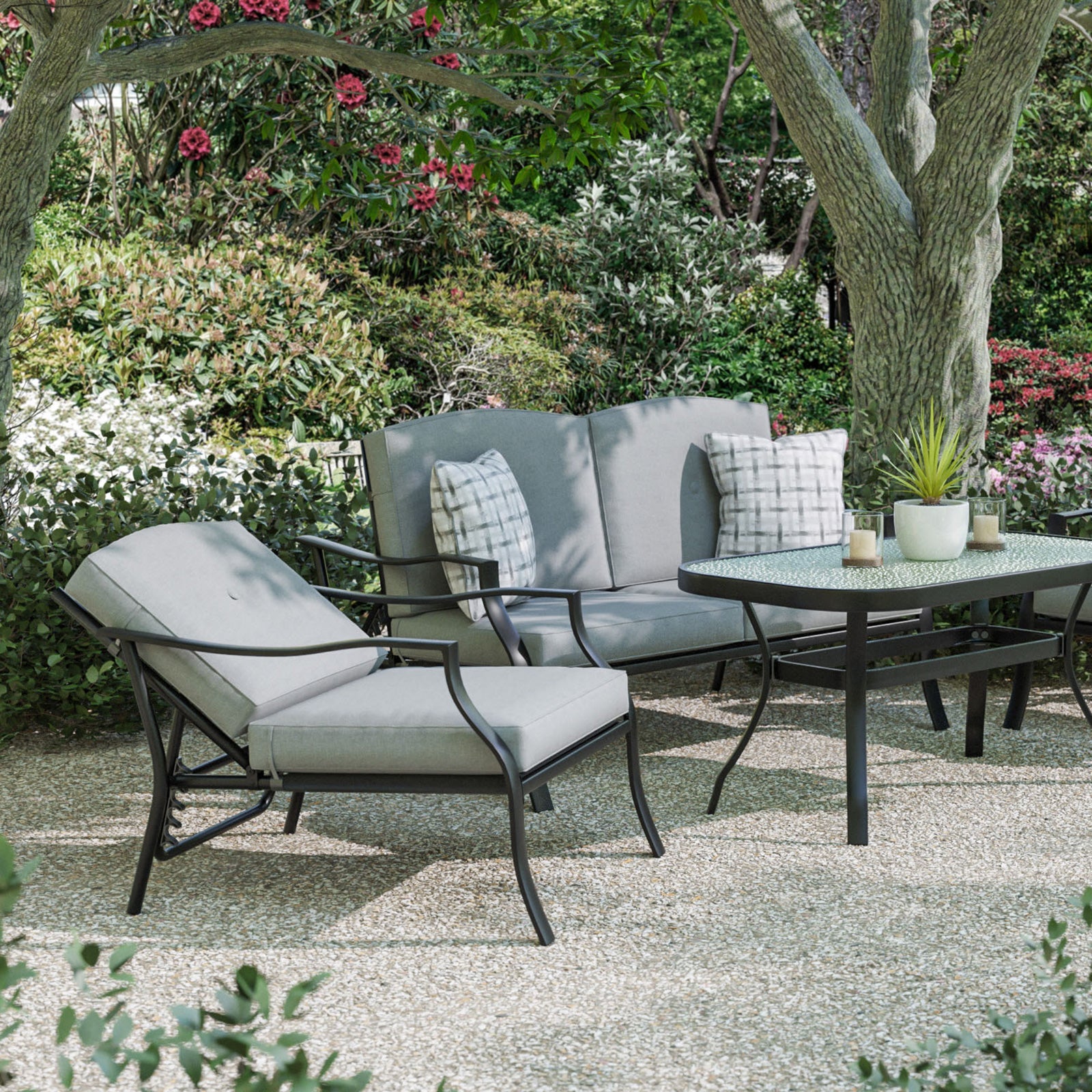 Palma Black/Gray Patio Set