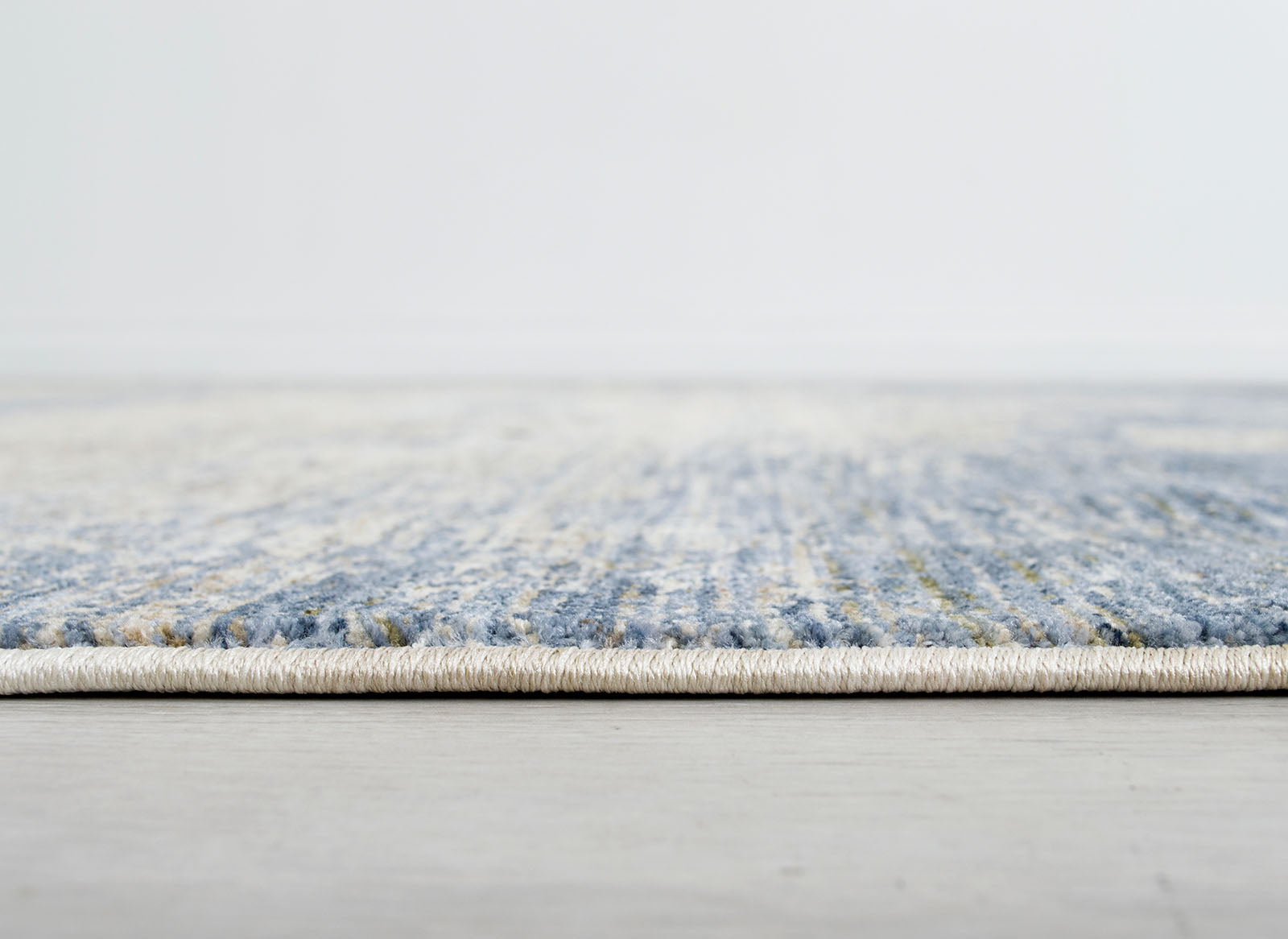 Payas Blue/Multi 5'X7' Area Rug