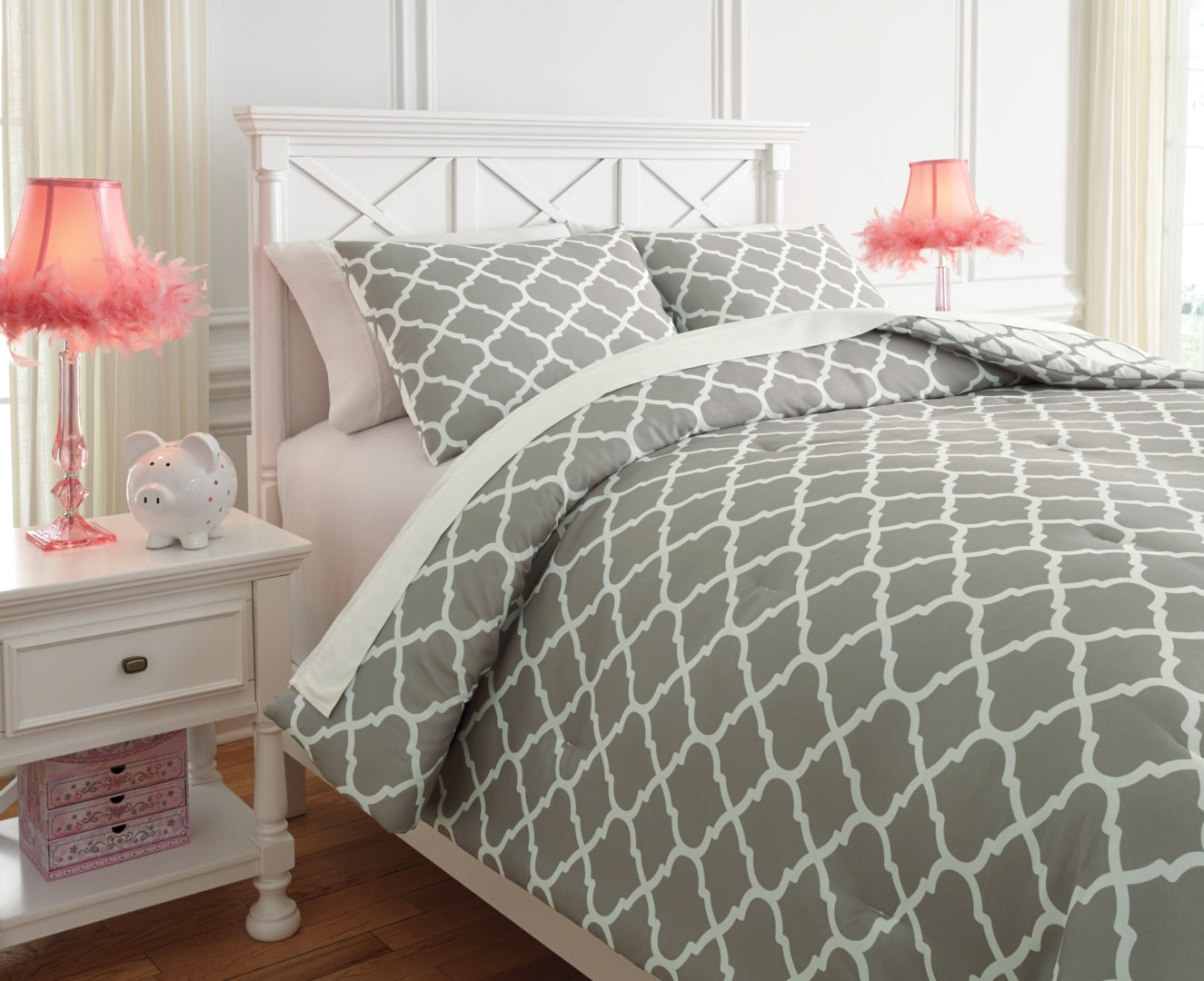Media Full Comforter Set