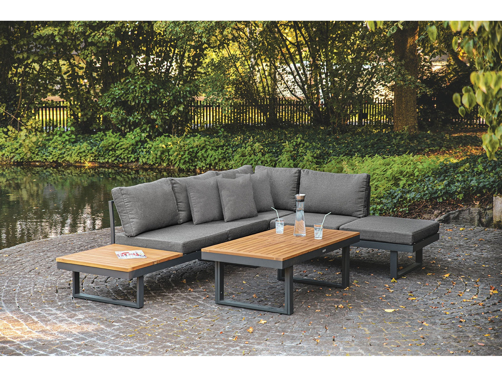 San Jose Gun Metal/Natural/Gray Outdoor Sectional