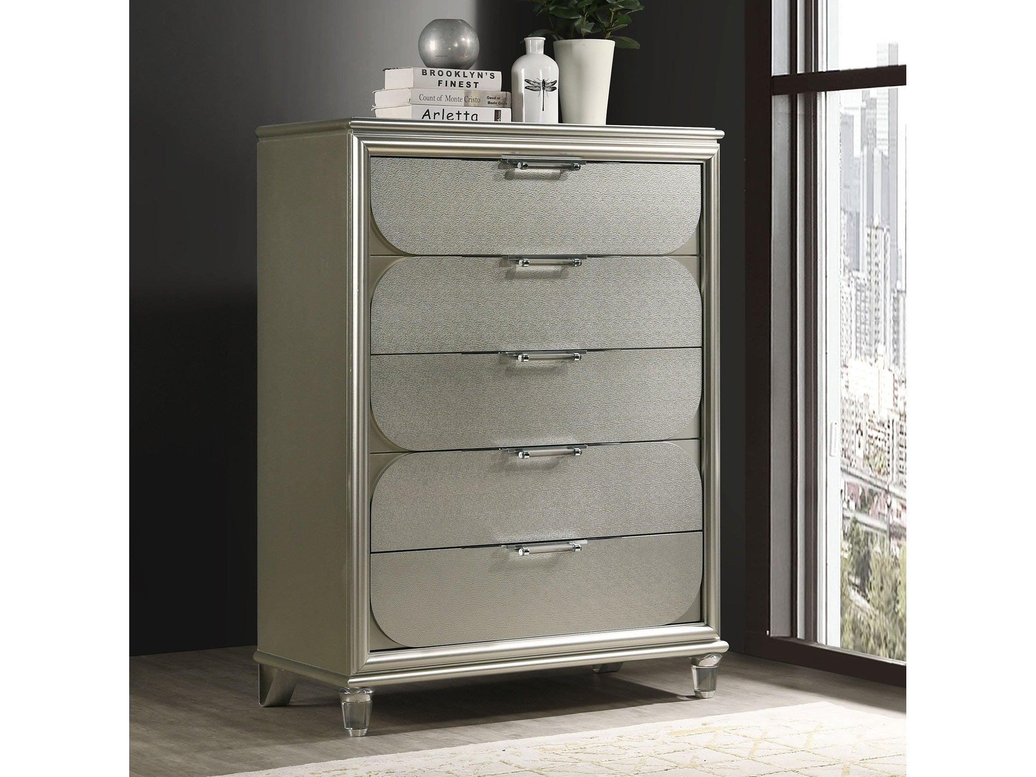 Sheridan Silver Chest