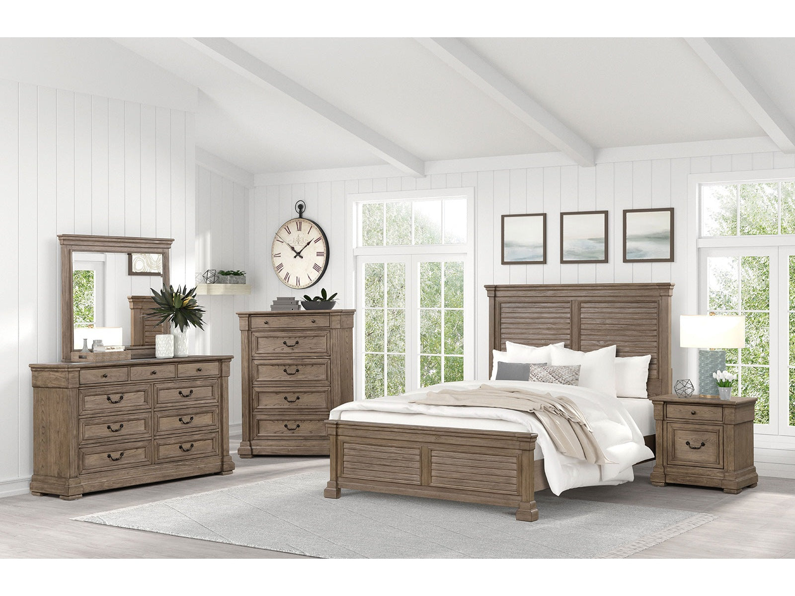 Sheringham Brown Queen 5 Piece Bedroom Set w/Chest