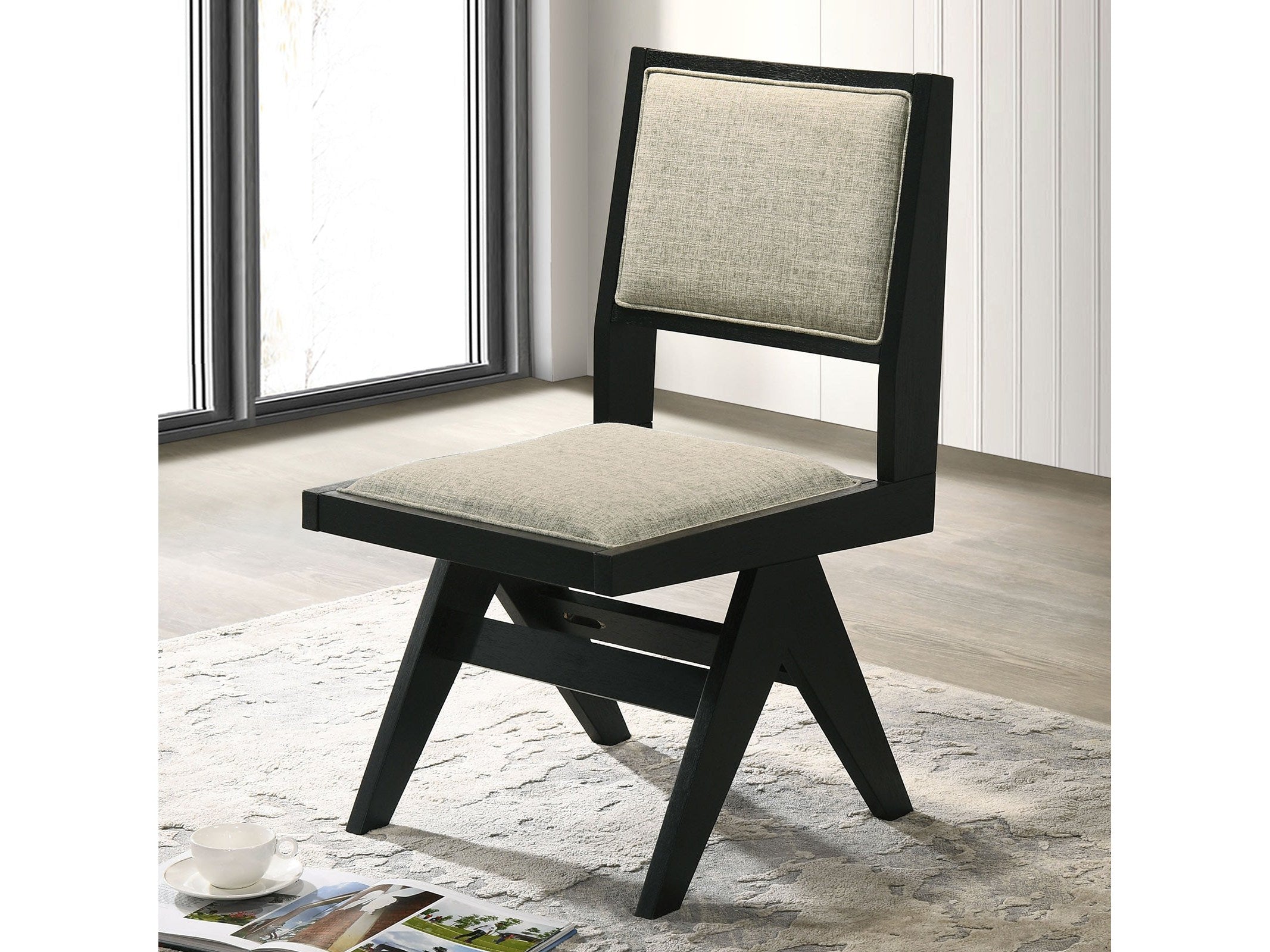 Tottenham Light Gray/Black Side Chair (Set of 2)