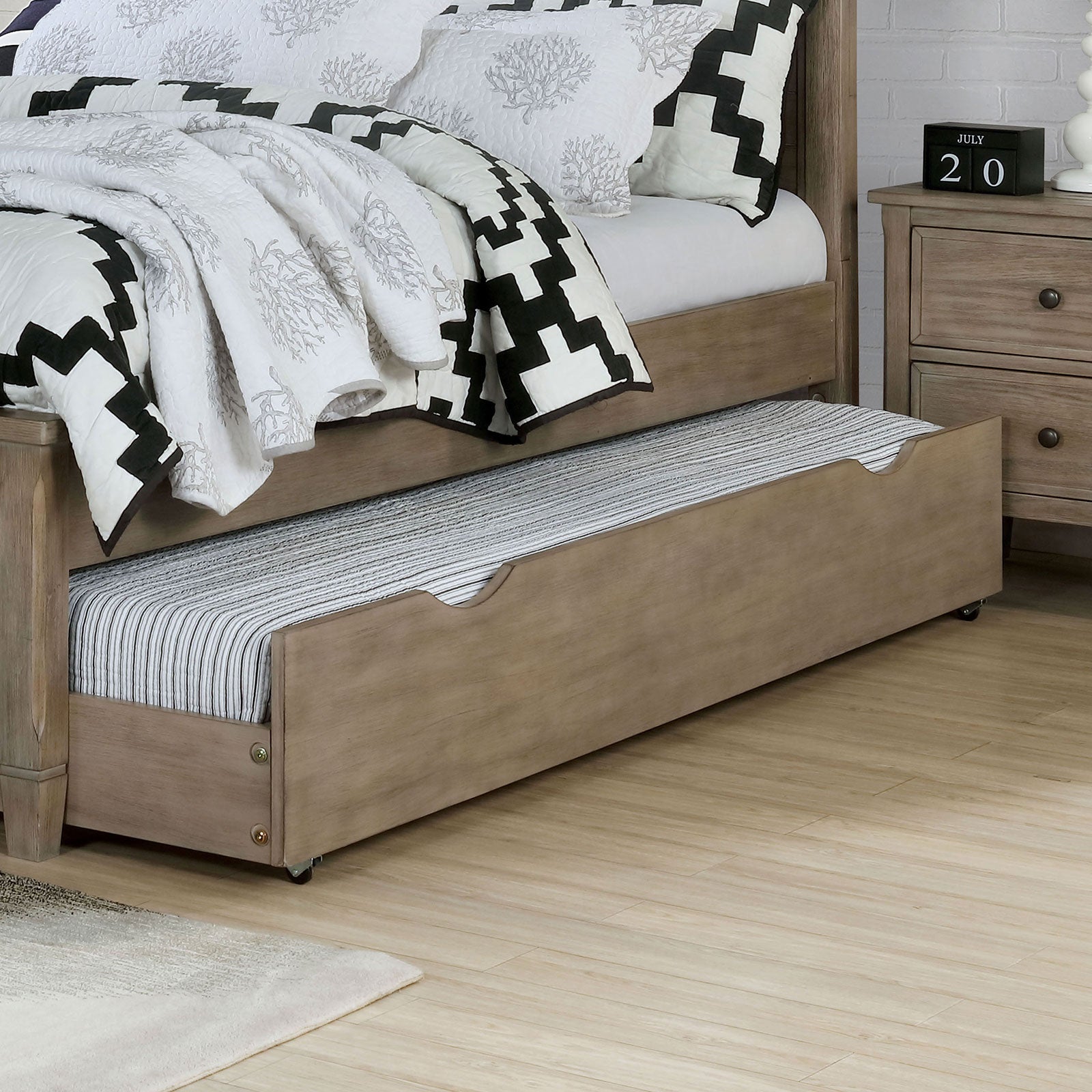 Vevey Wire-Brushed Warm Gray 4 Pc. Full Bedroom Set