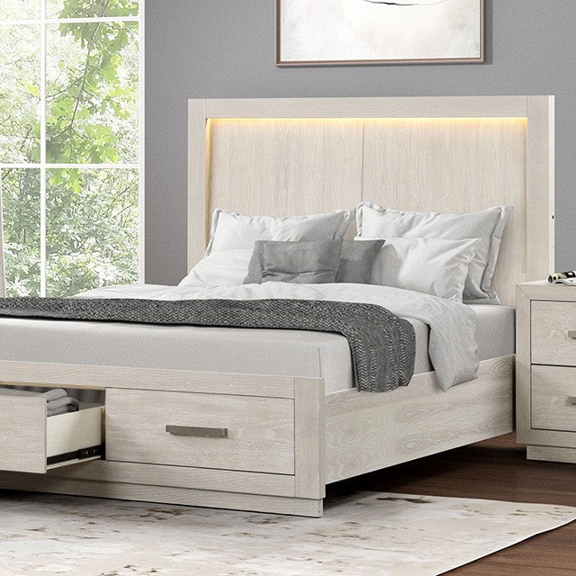 Wellingborough Light Gray Queen 4 Piece Bedroom Set