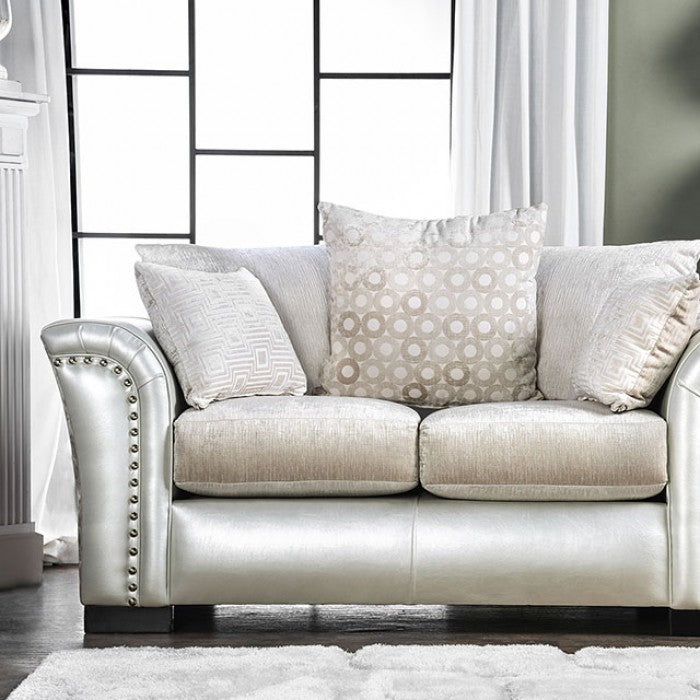 Benigno Loveseats