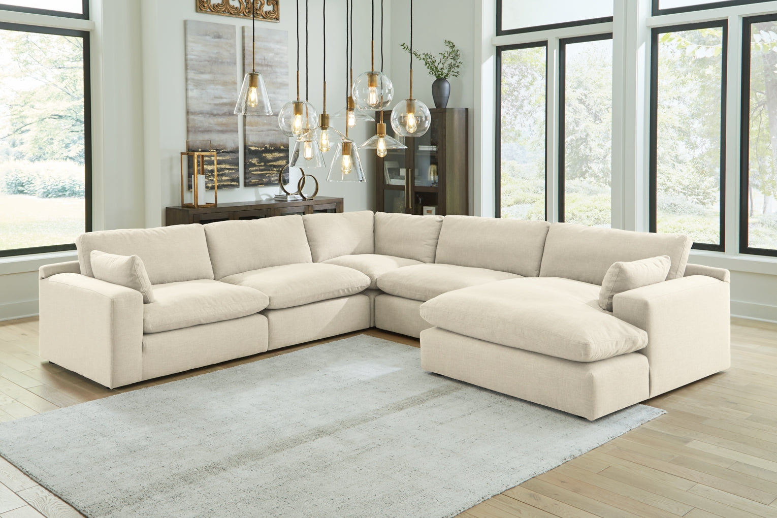 Elyza Sectional Set