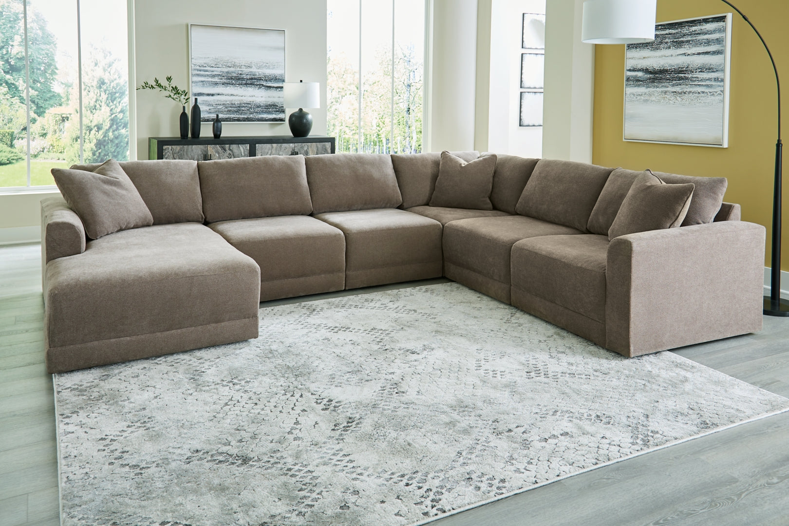 Raeanna 3-Piece Sectional Sofa with Chaise