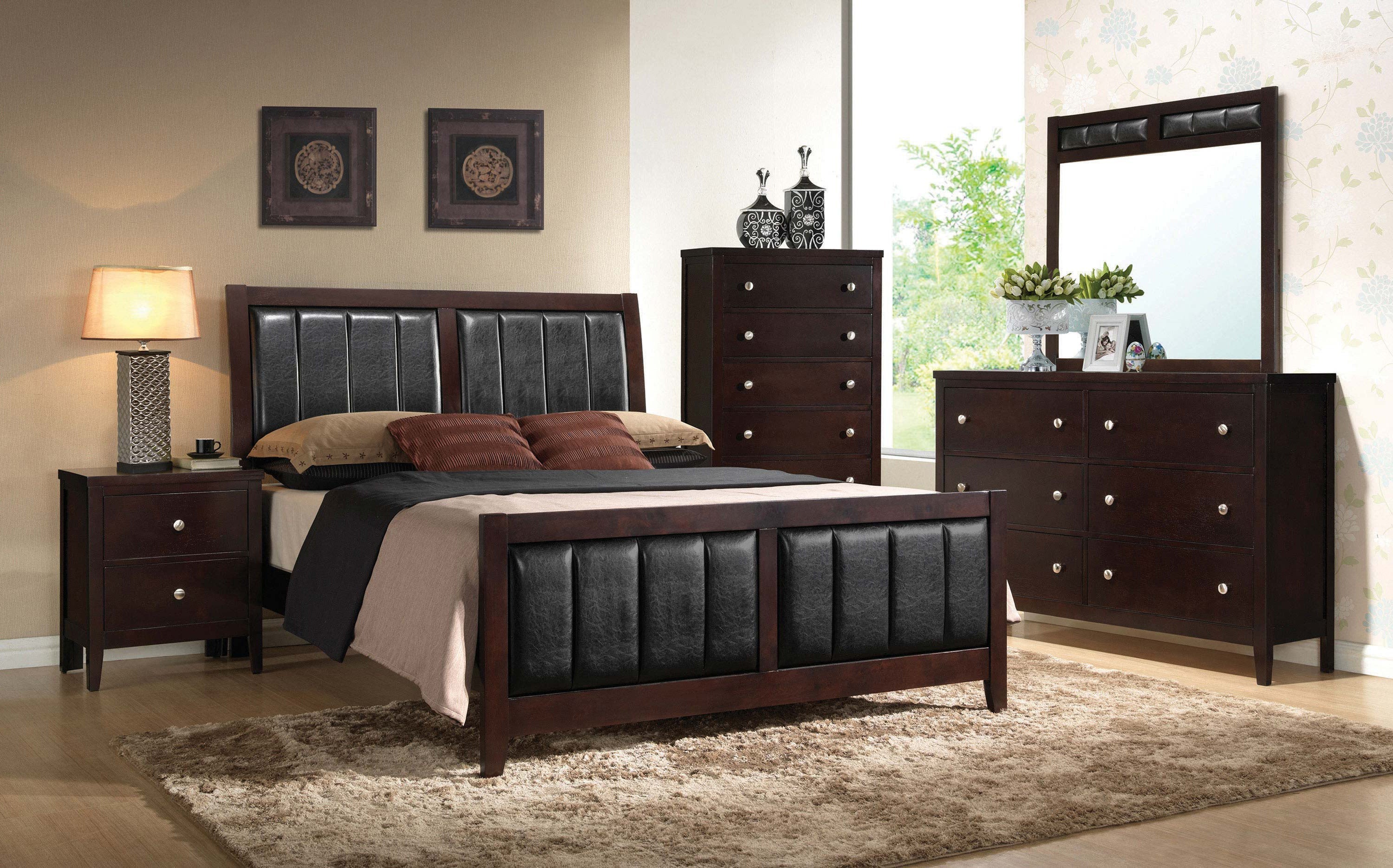 Carlton  Upholstered Bed Cappuccino and Black