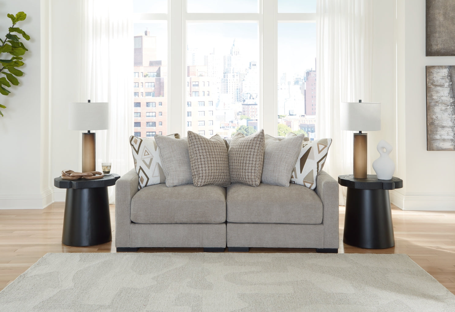 Aslan Court Sectional