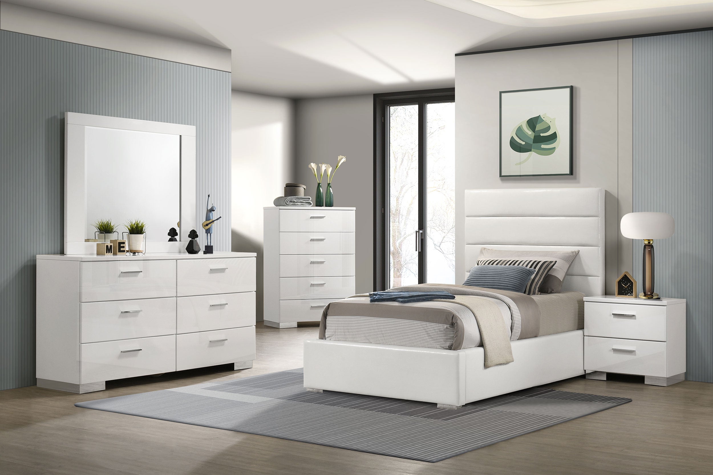 Felicity 53-inch Upholstered Platform Bed