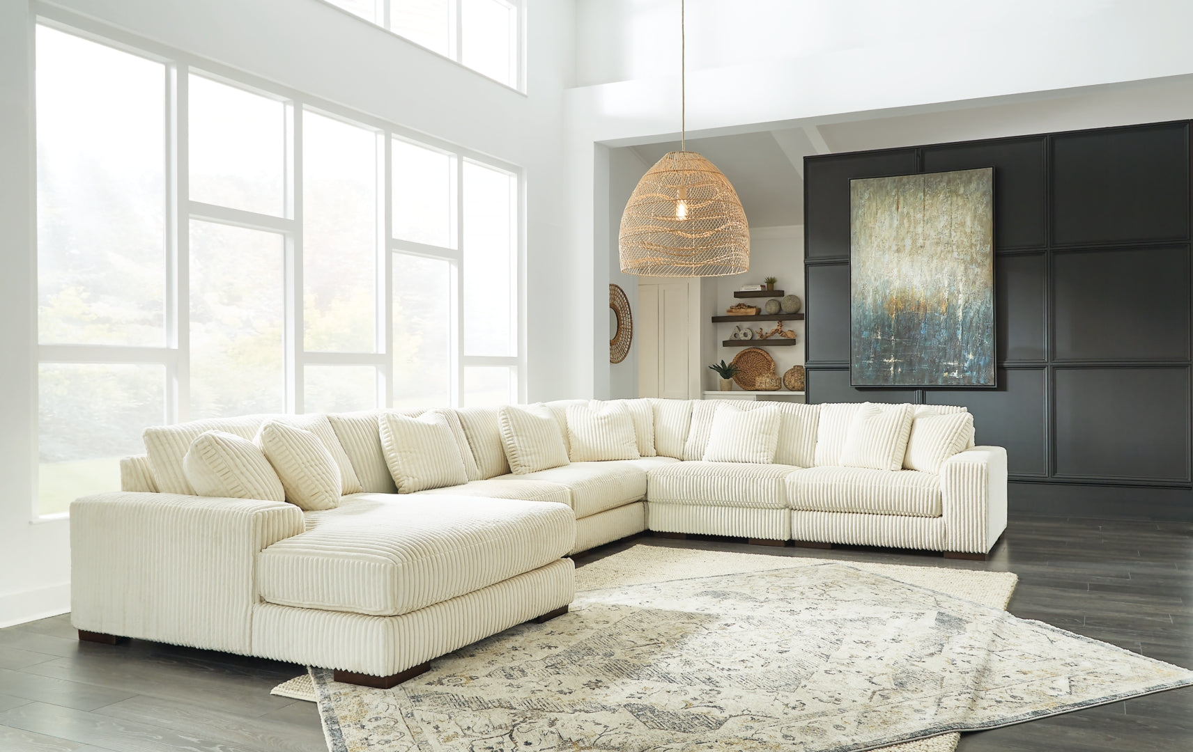 Lindyn 5-Piece Sectional with Ottoman