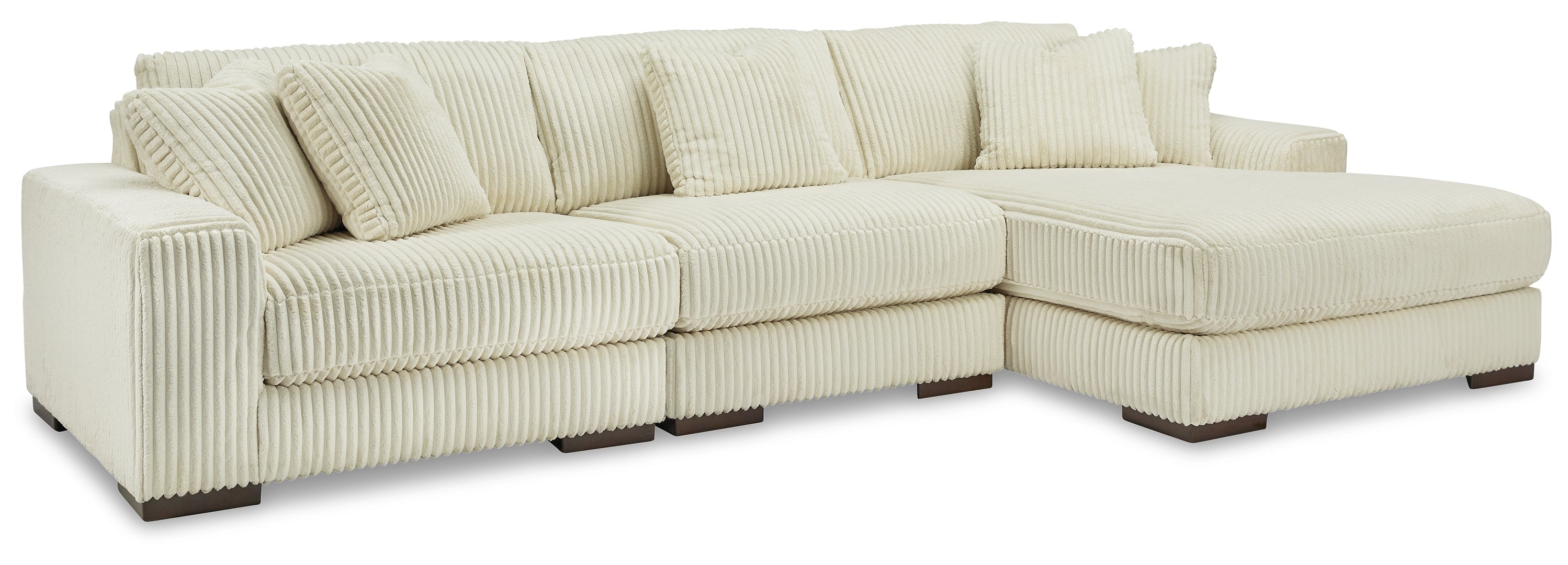 Lindyn 2-Piece Sectional with Ottoman