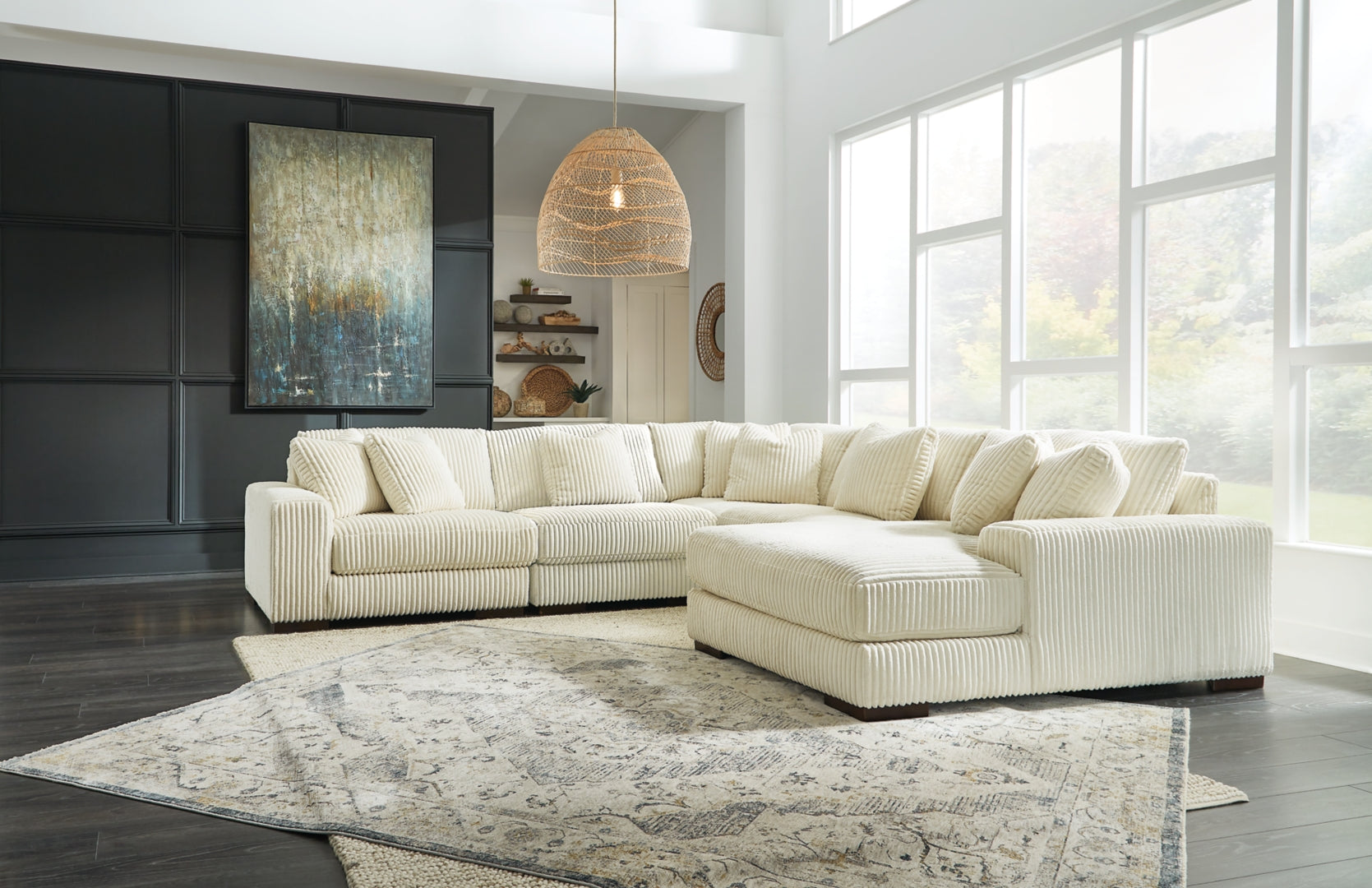 Lindyn 5-Piece Sectional with Ottoman