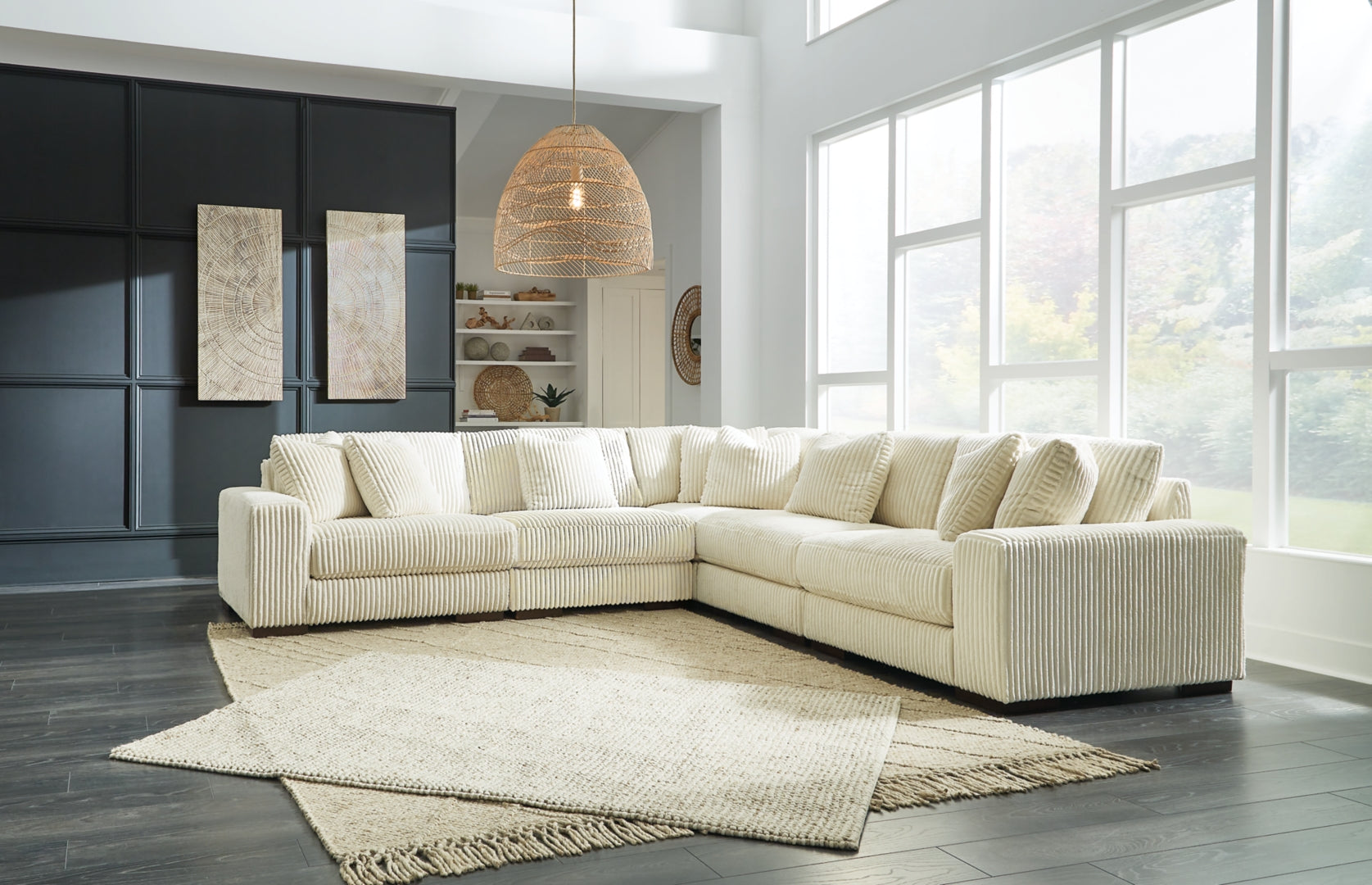 Lindyn 5-Piece Sectional with Ottoman