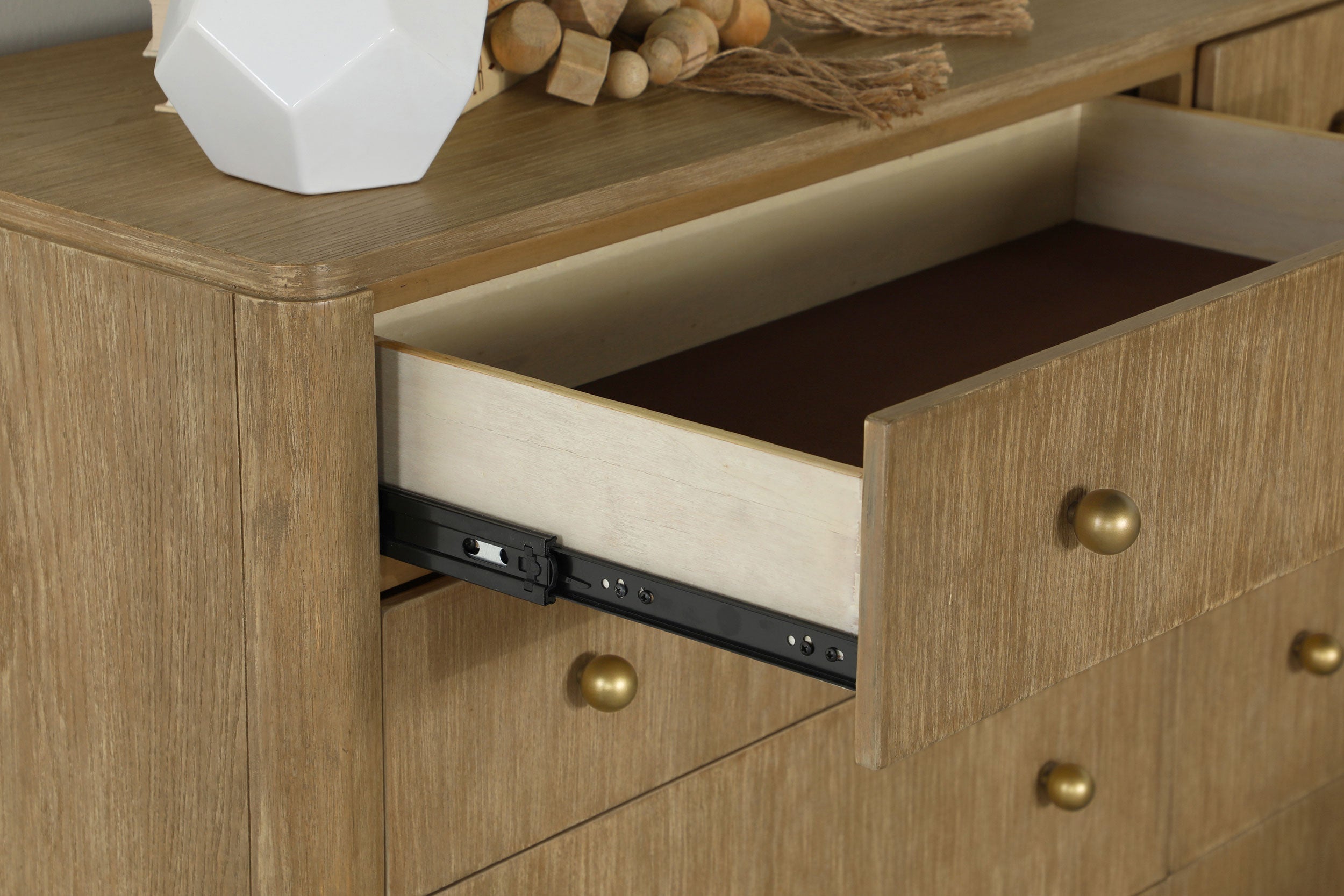 Arini Bedroom Set and Cane
